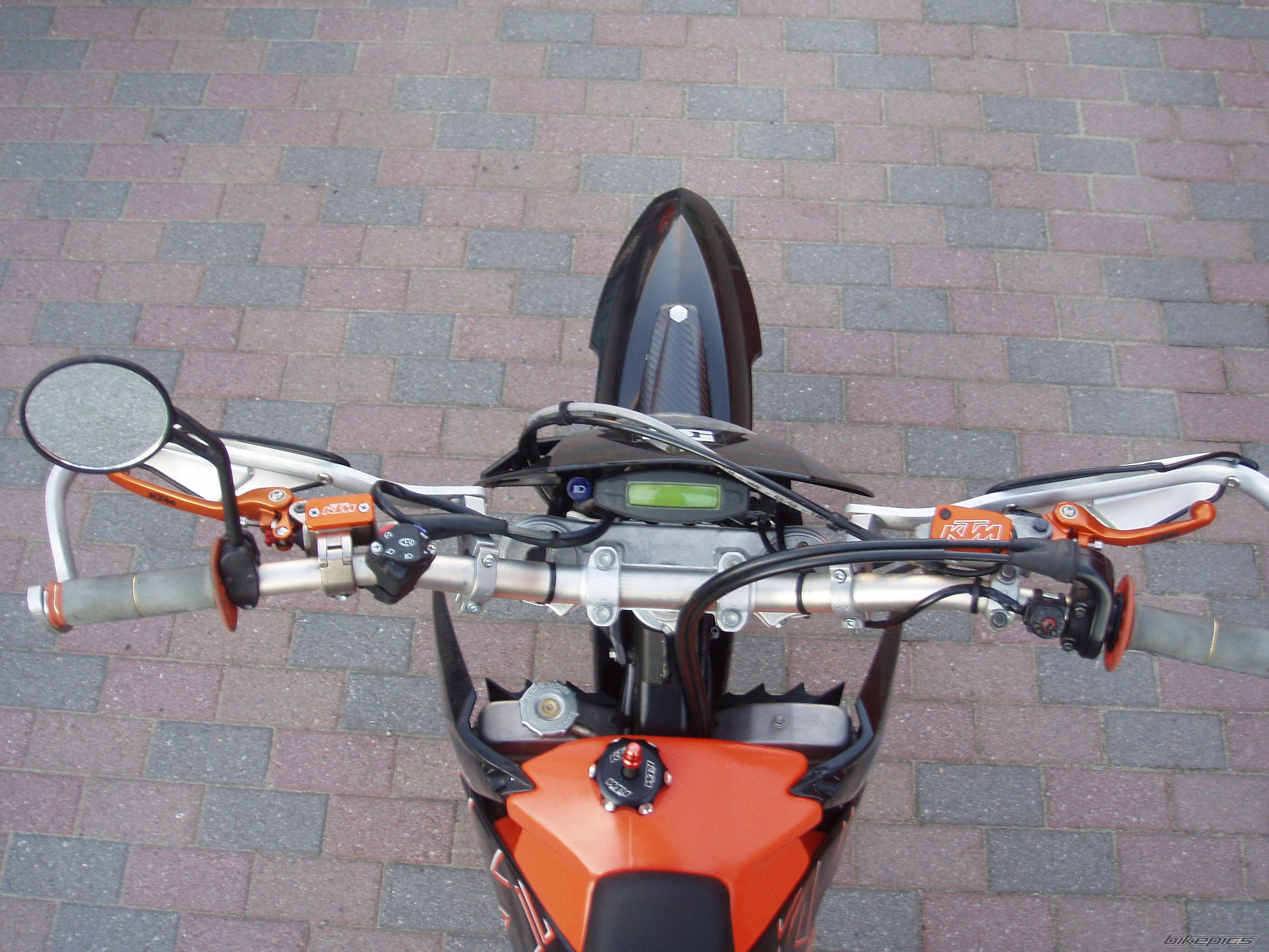 Photo 898371