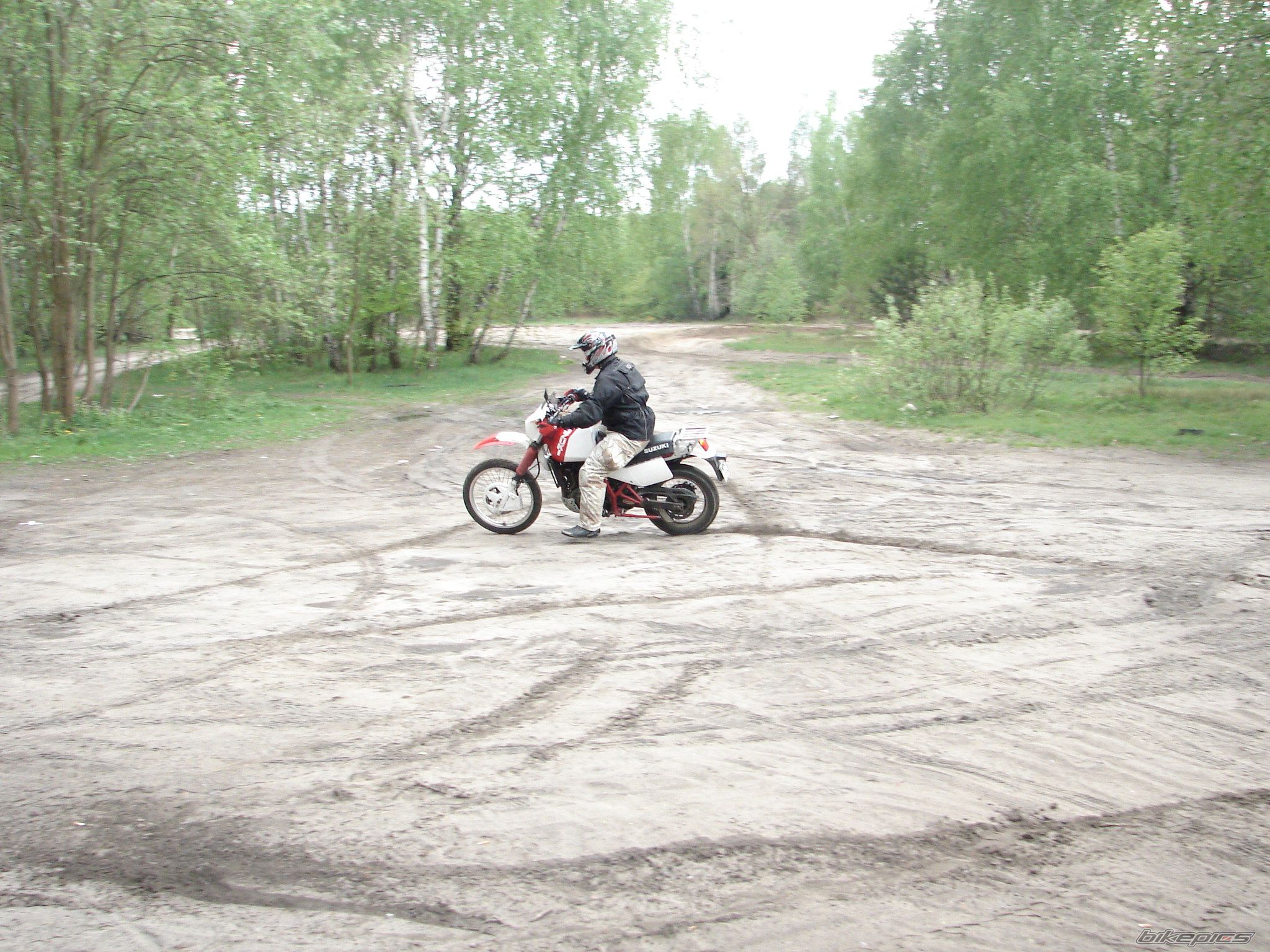 Photo 898472