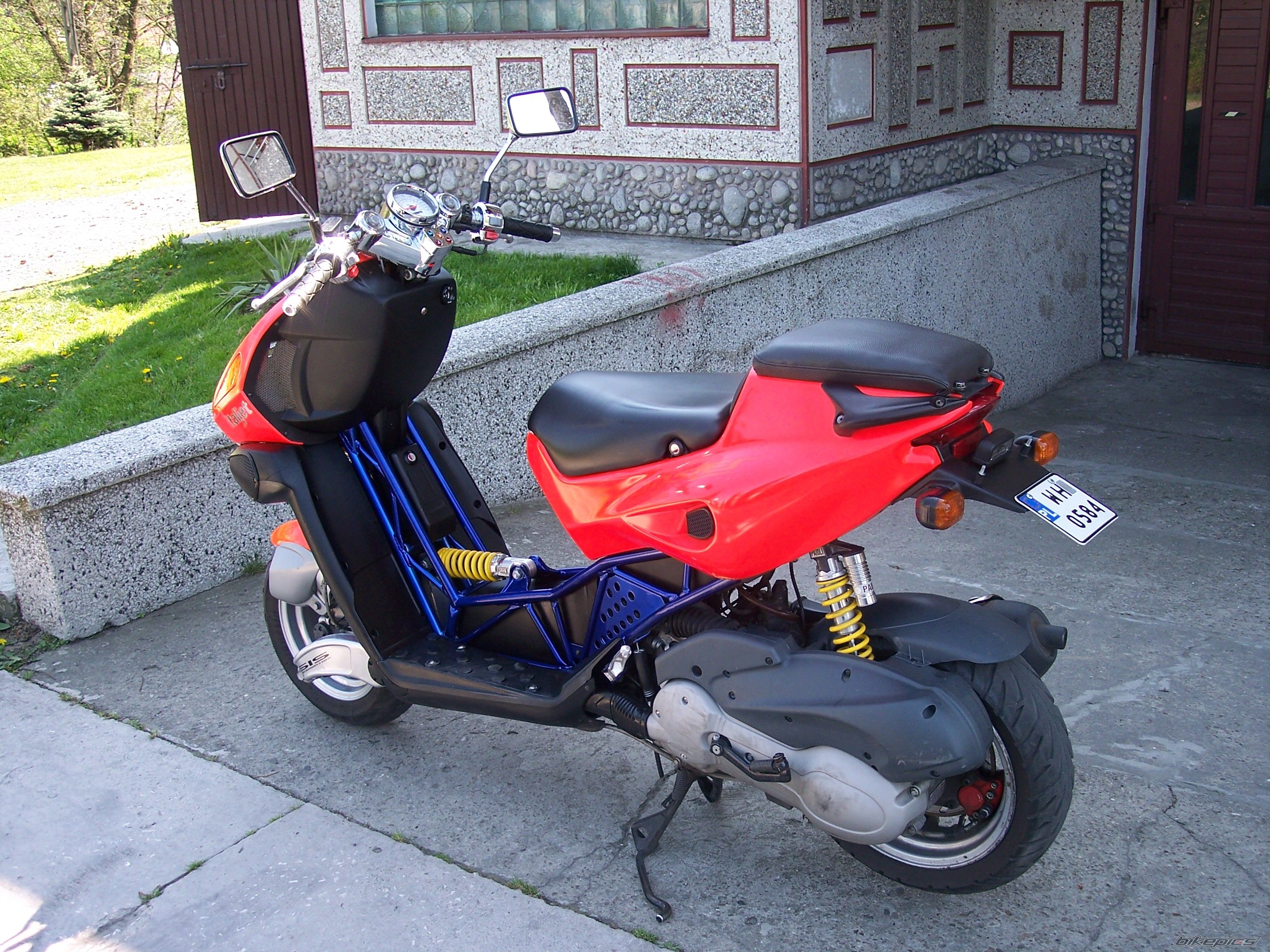 Photo 898697
