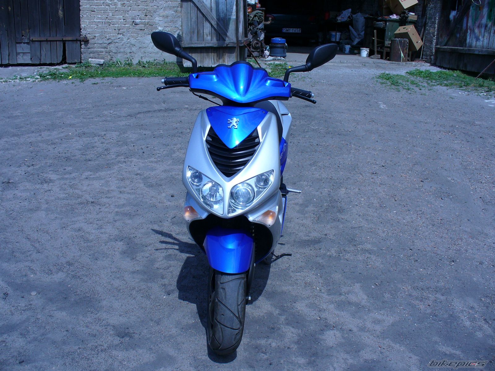 Bike Photo 898726