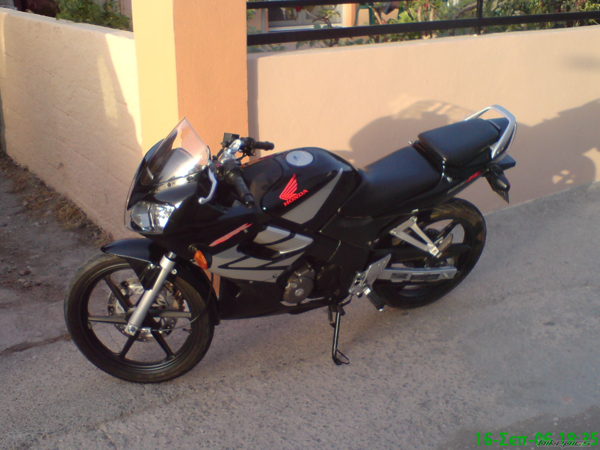 Bike Photo 898825