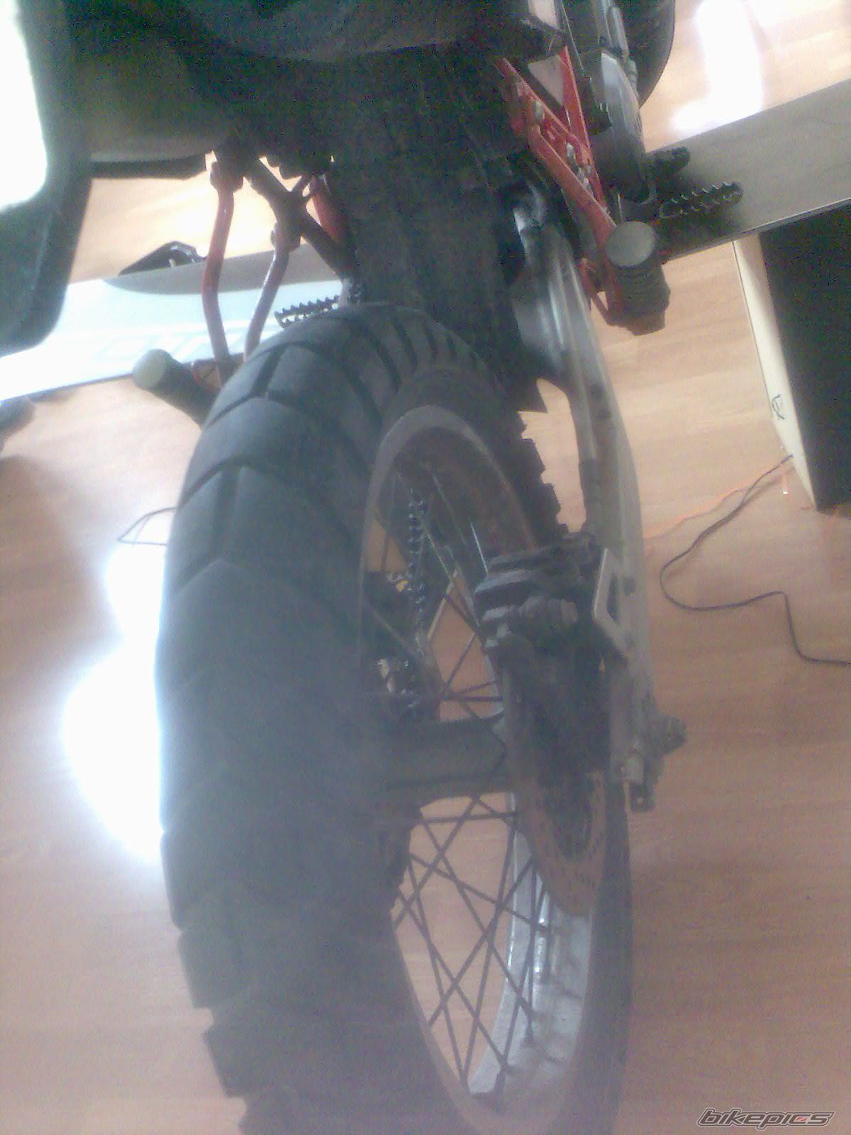 Photo 898910