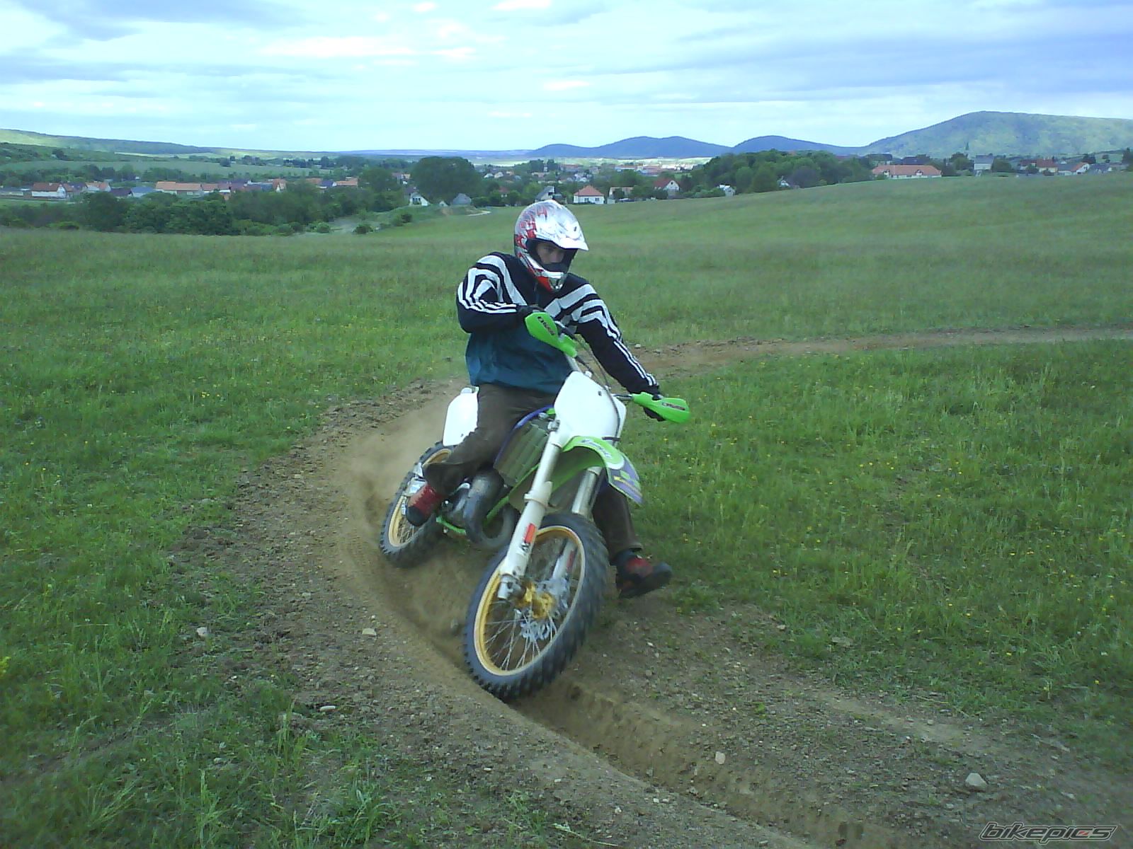 Photo 899024