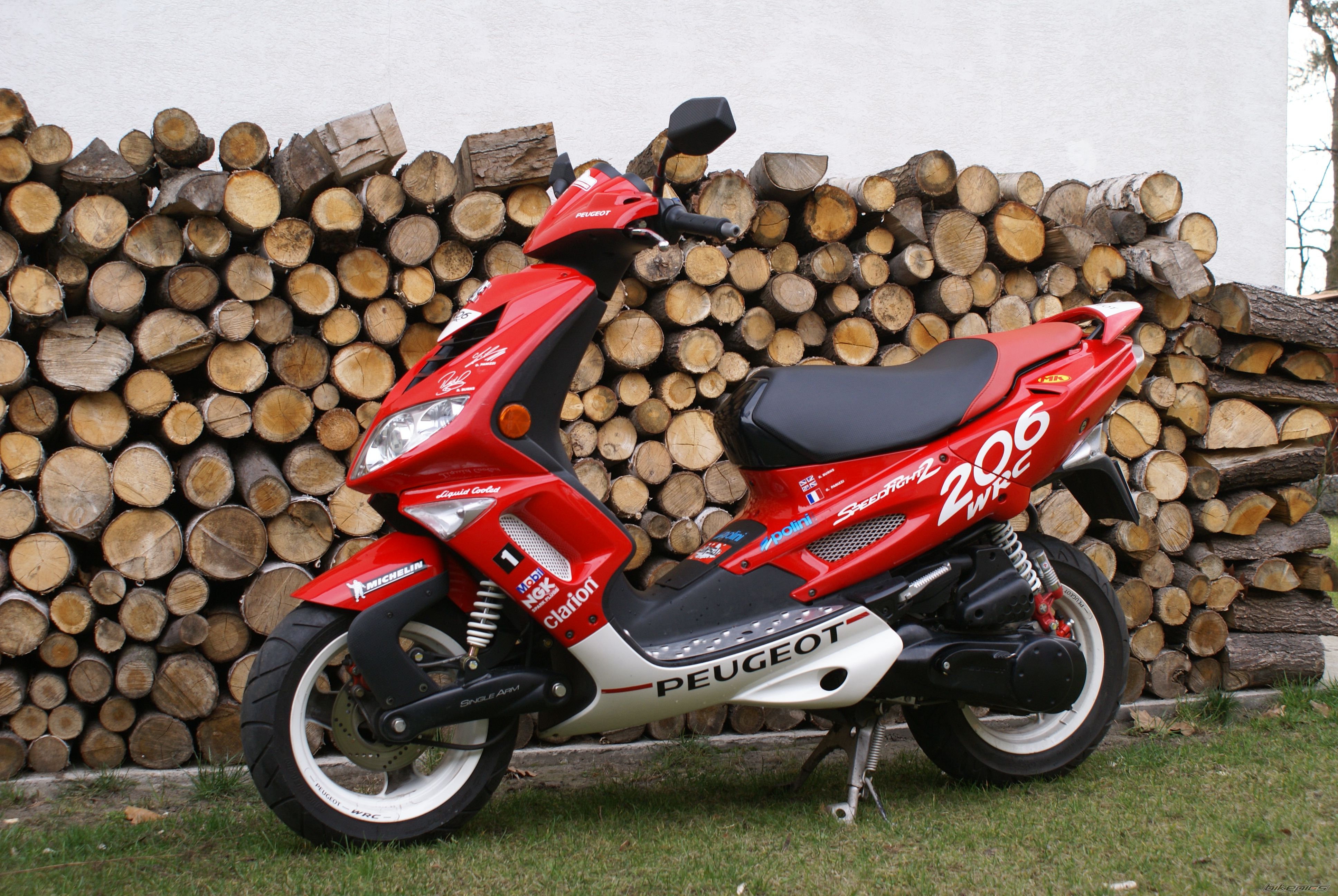 Bike Photo 899047