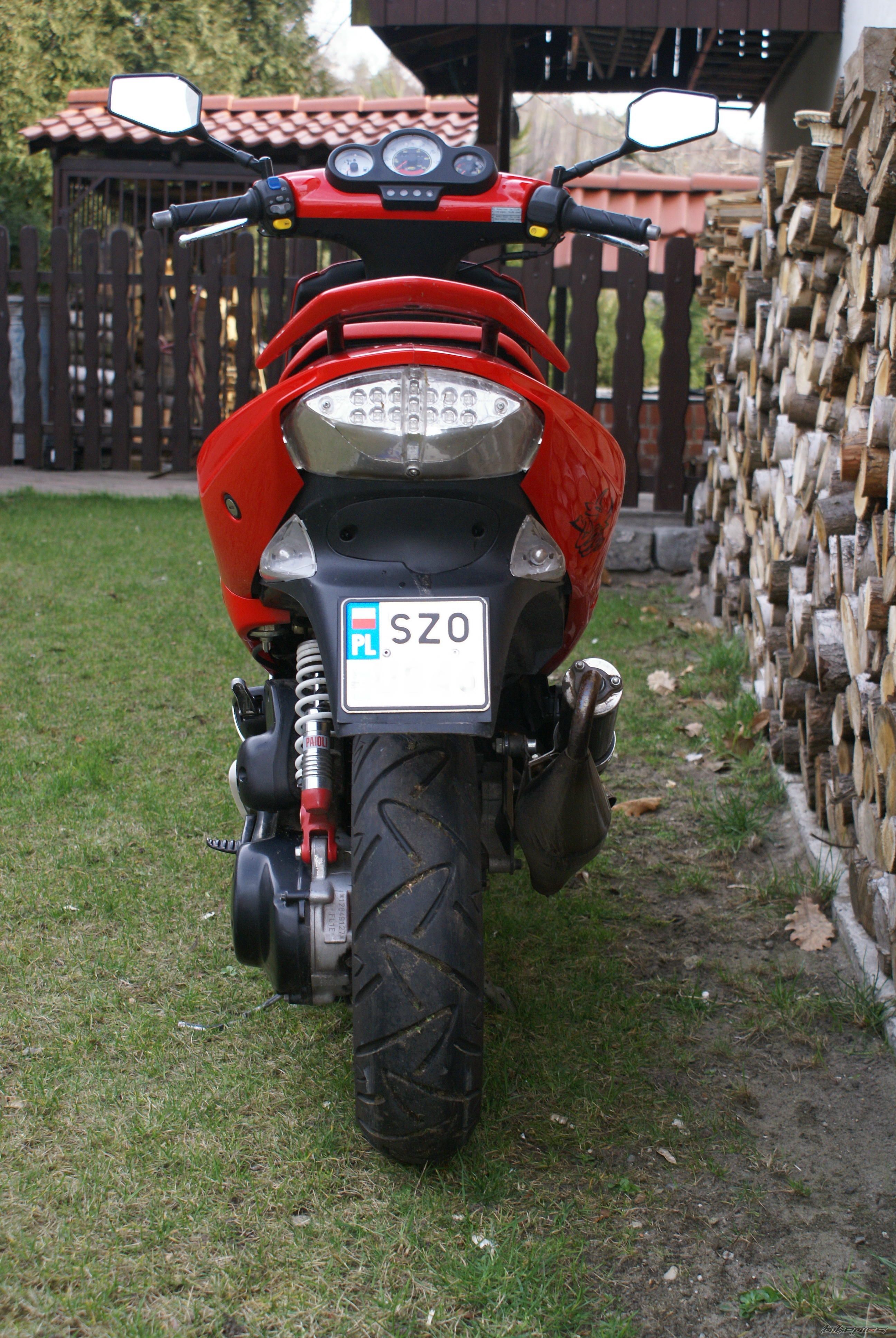 Bike Photo 899056