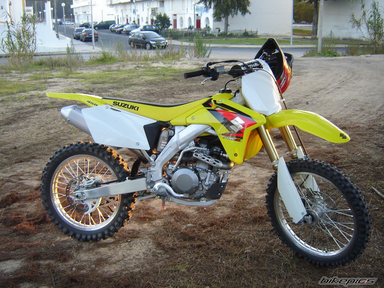 Photo 900825
