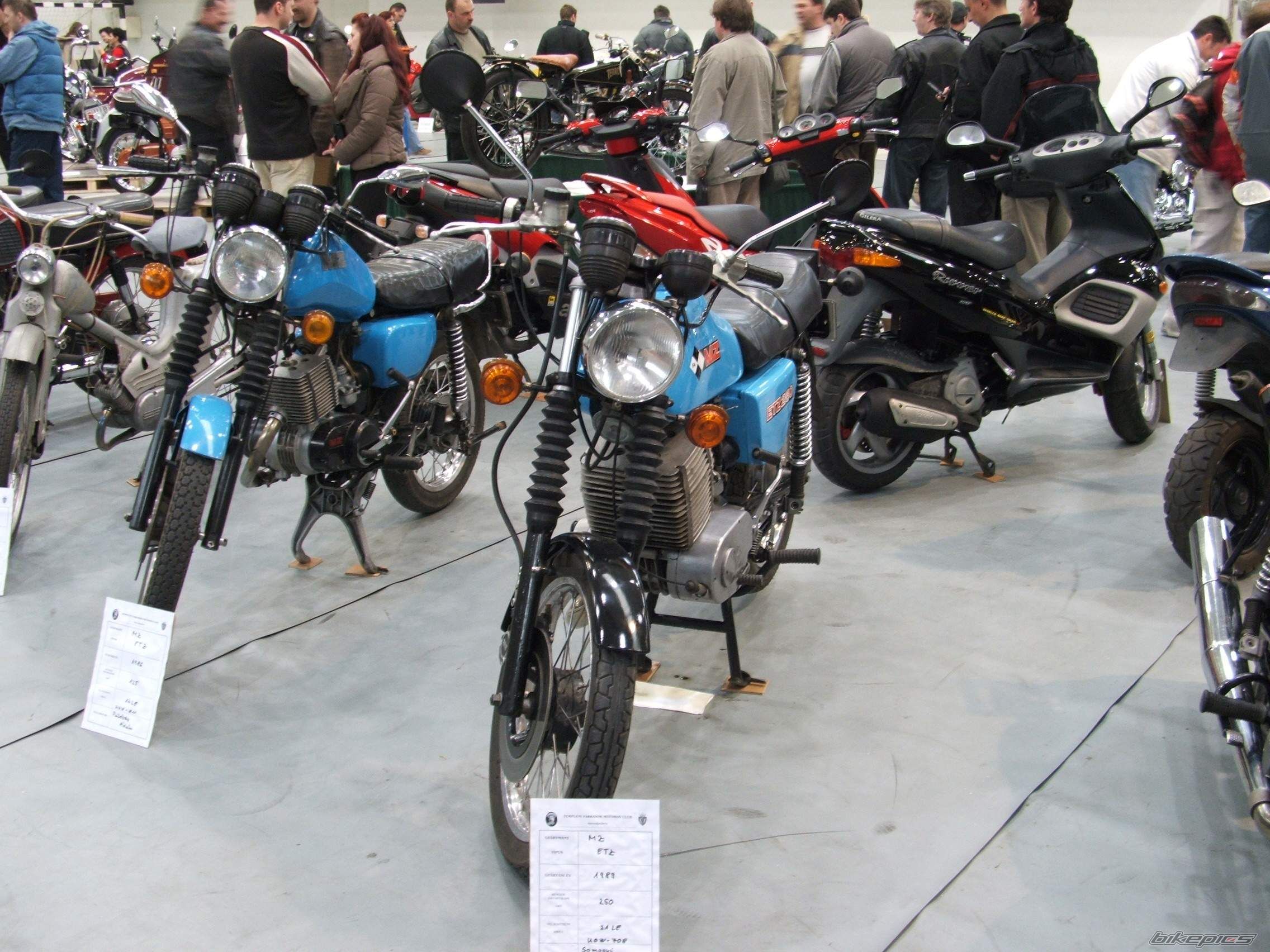 Bike Photo 901052