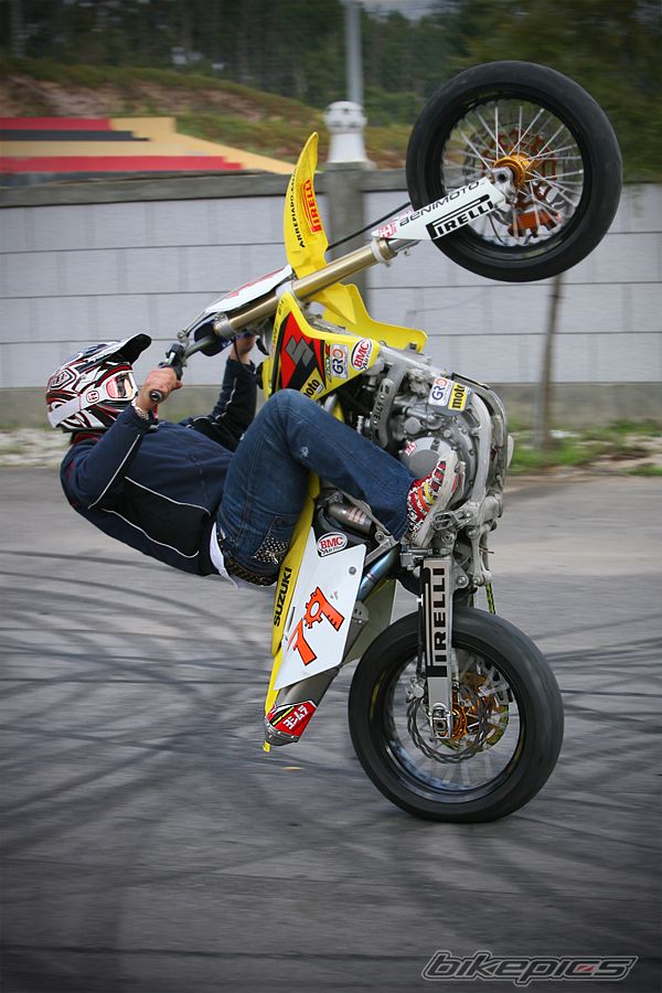 Bike Photo 901570