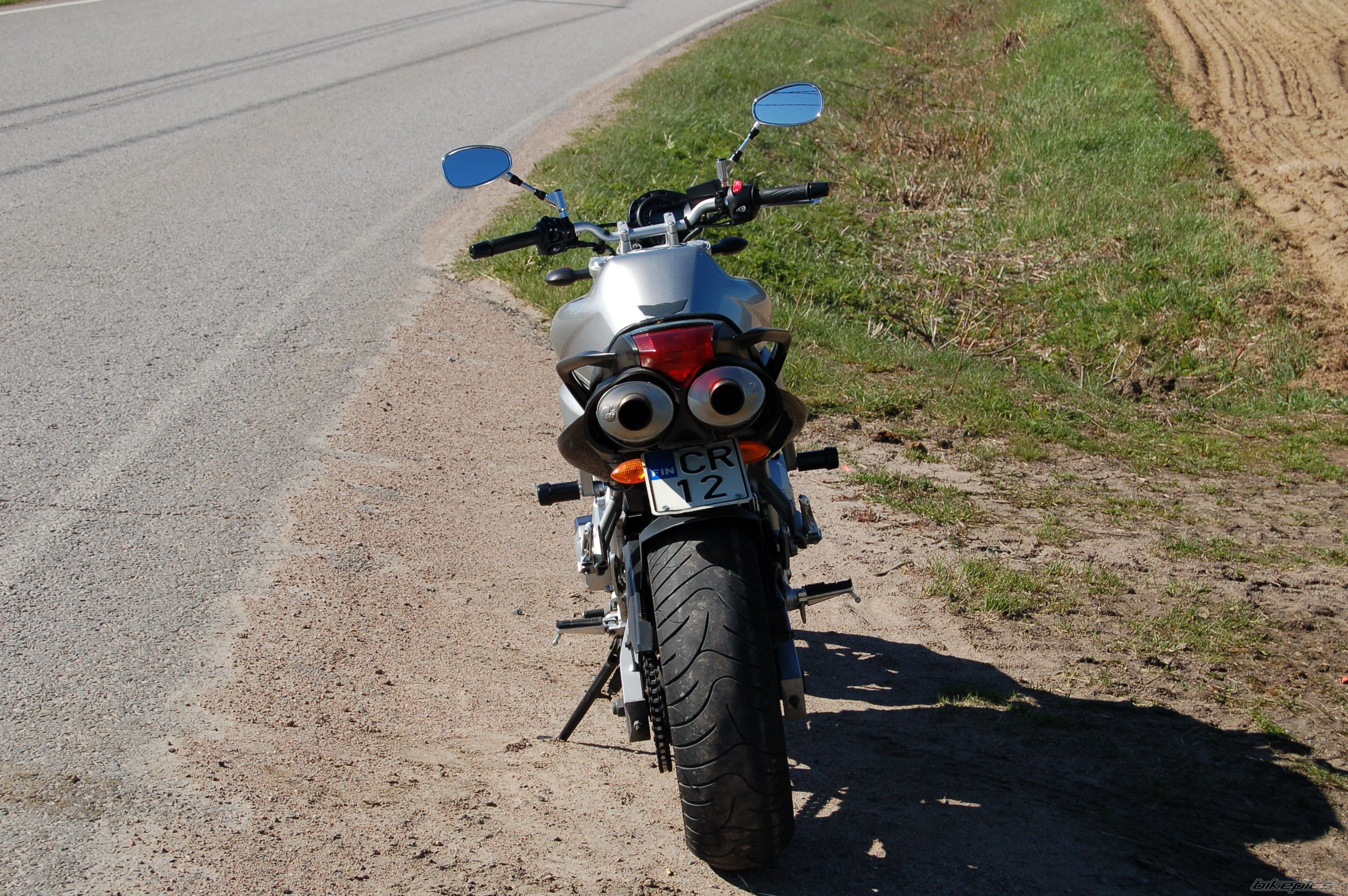Photo 902011