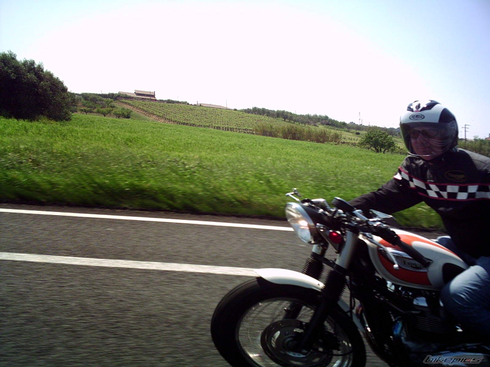 Bike Photo 902036