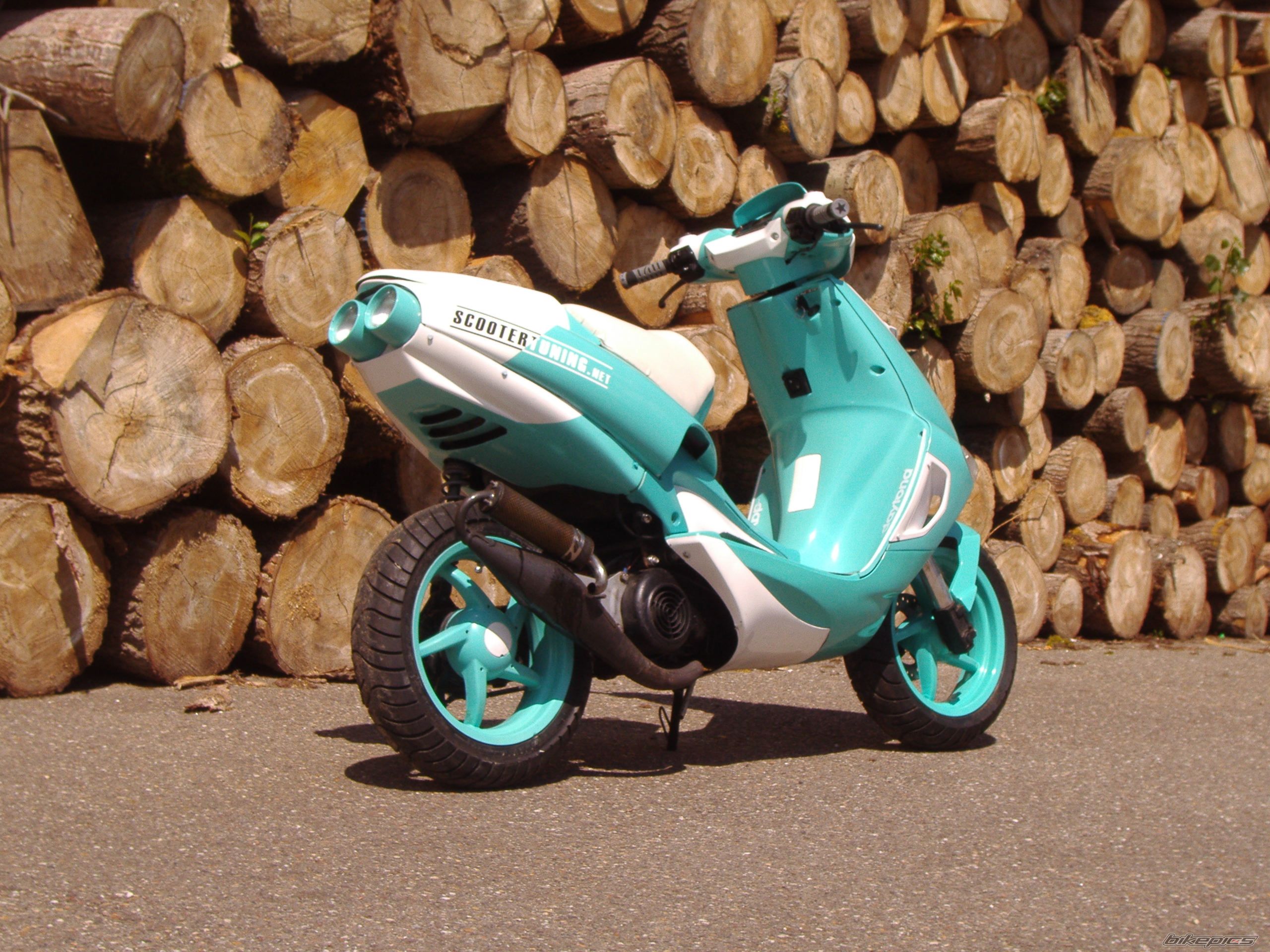 Bike Photo 902331