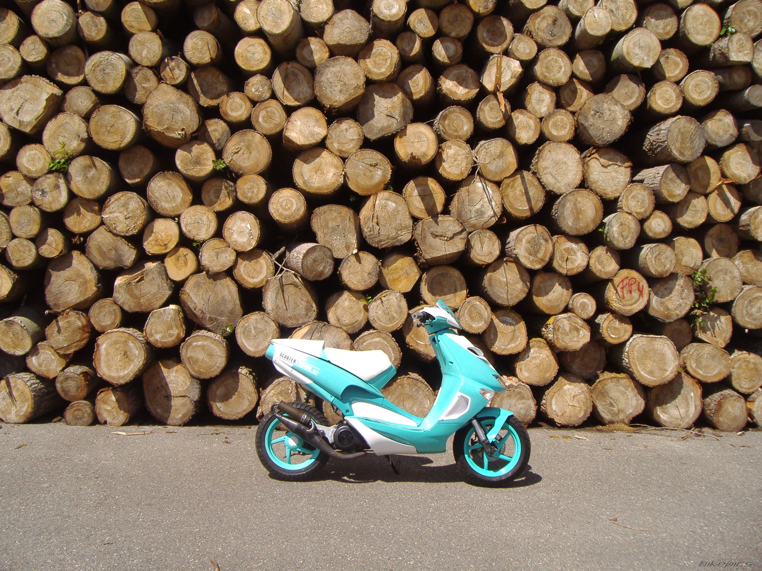 Bike Photo 902339