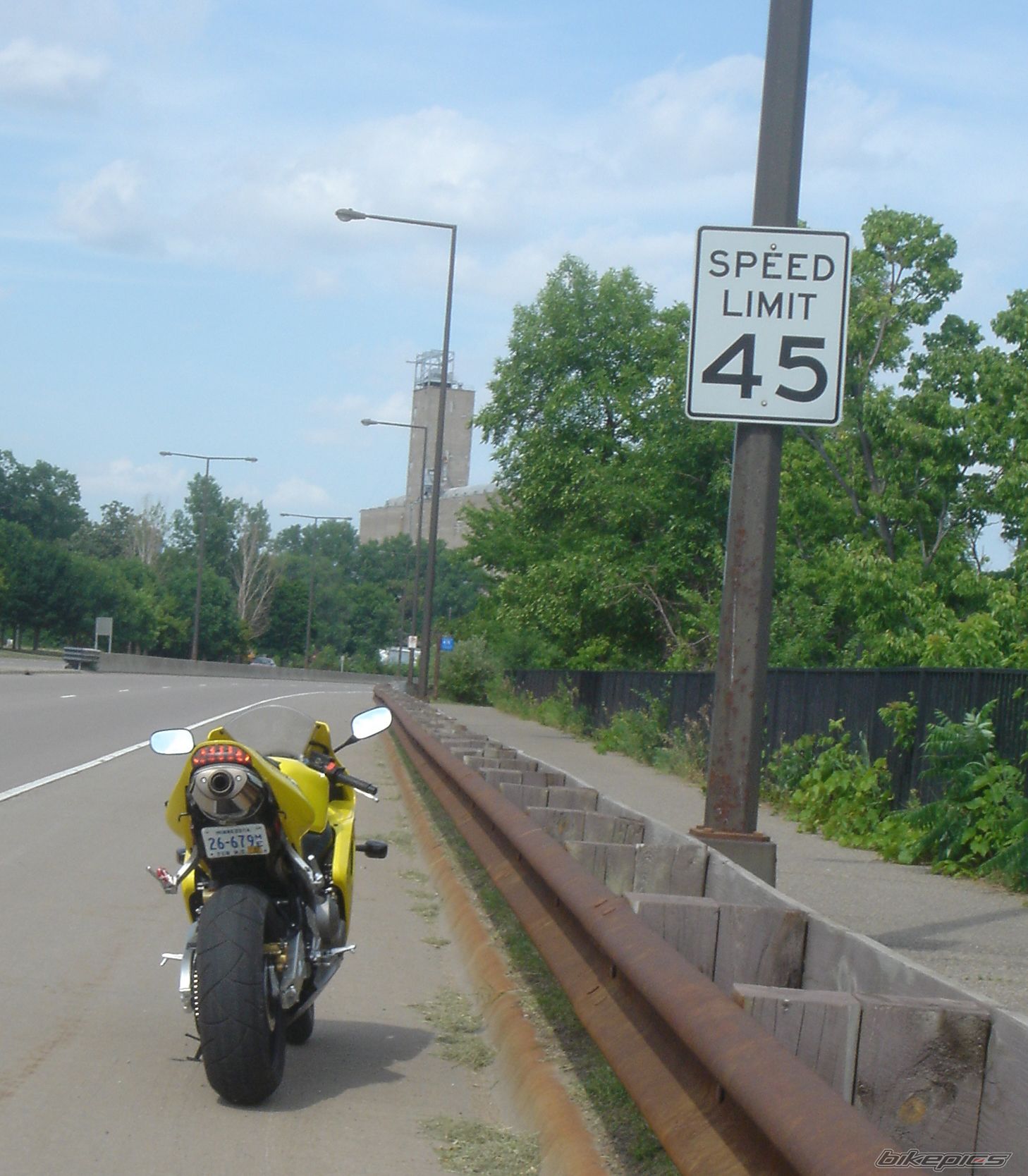 Photo 902345