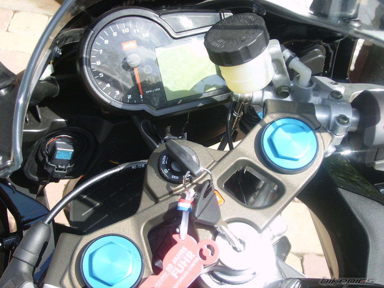 Bike Photo 902393