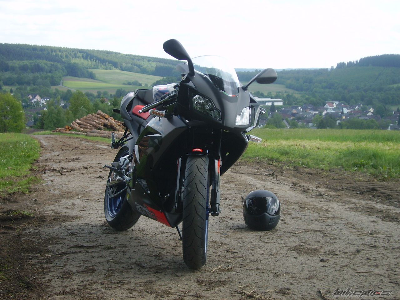 Bike Photo 902412