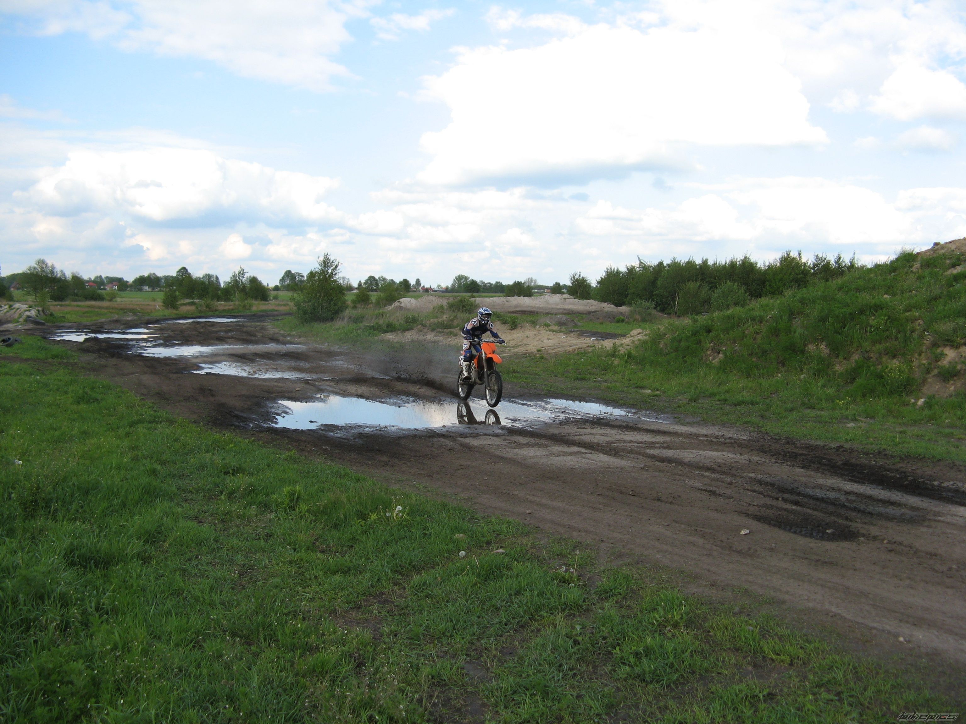Bike Photo 902499