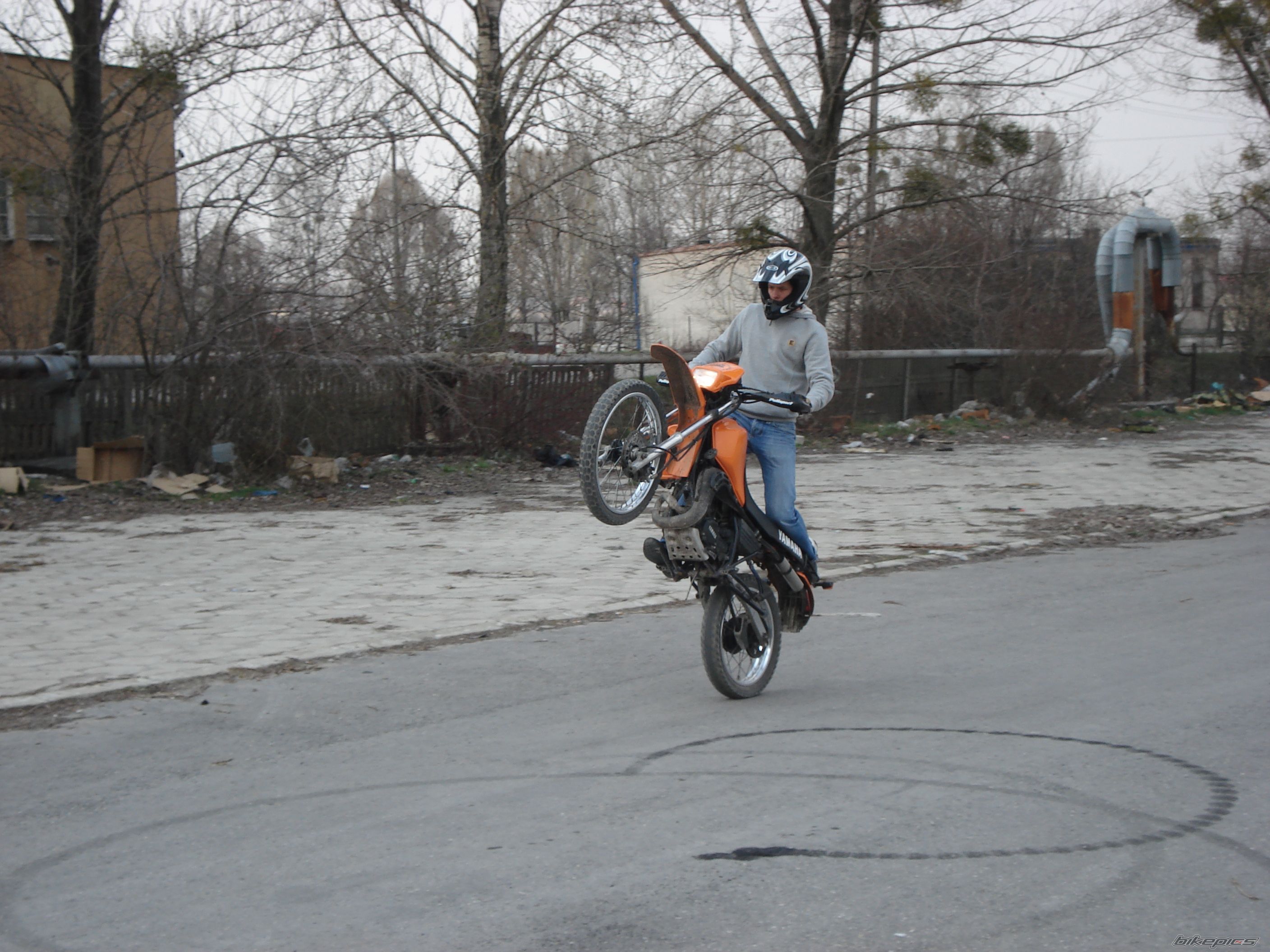 Bike Photo 902955