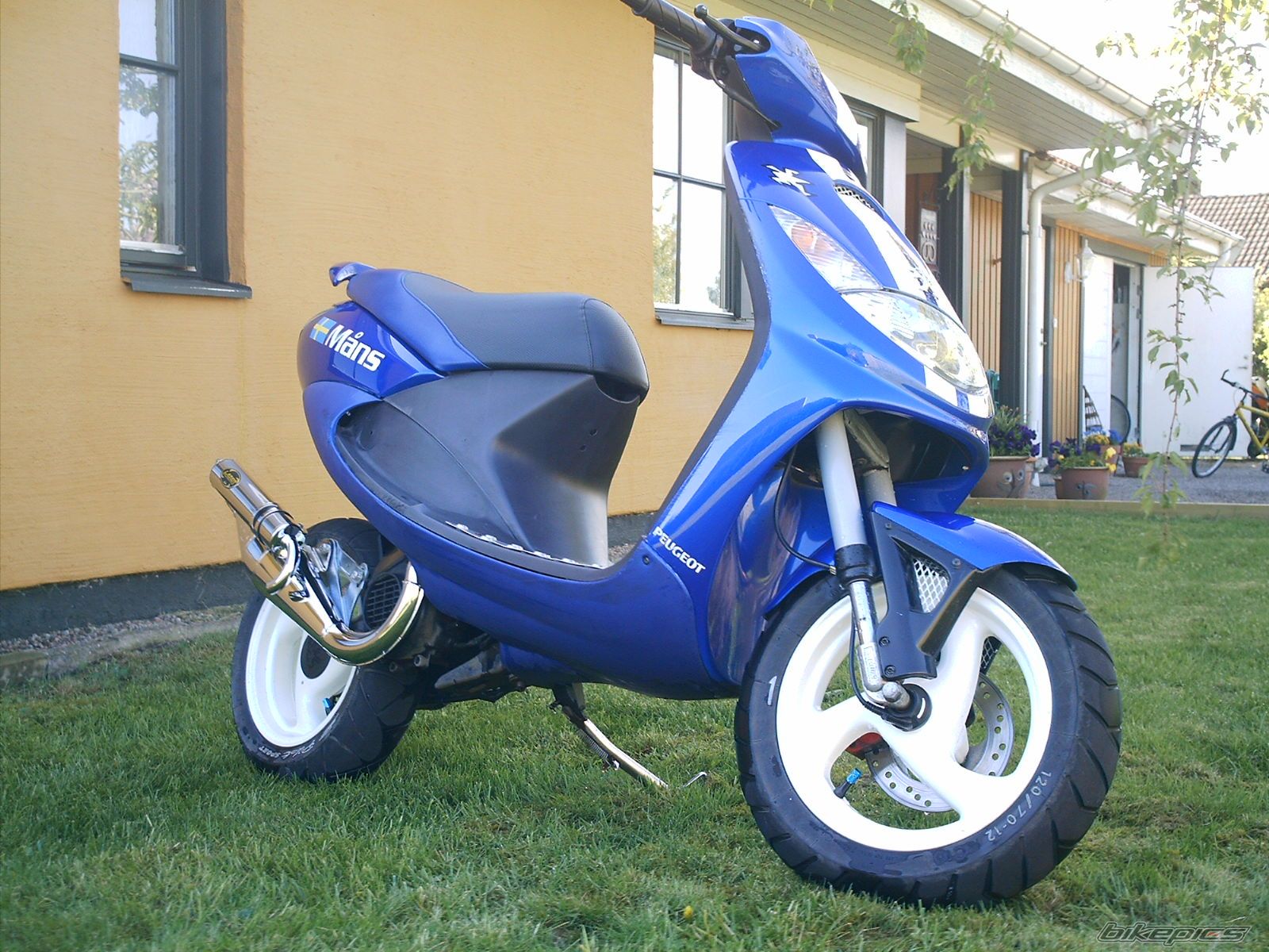 Bike Photo 902995