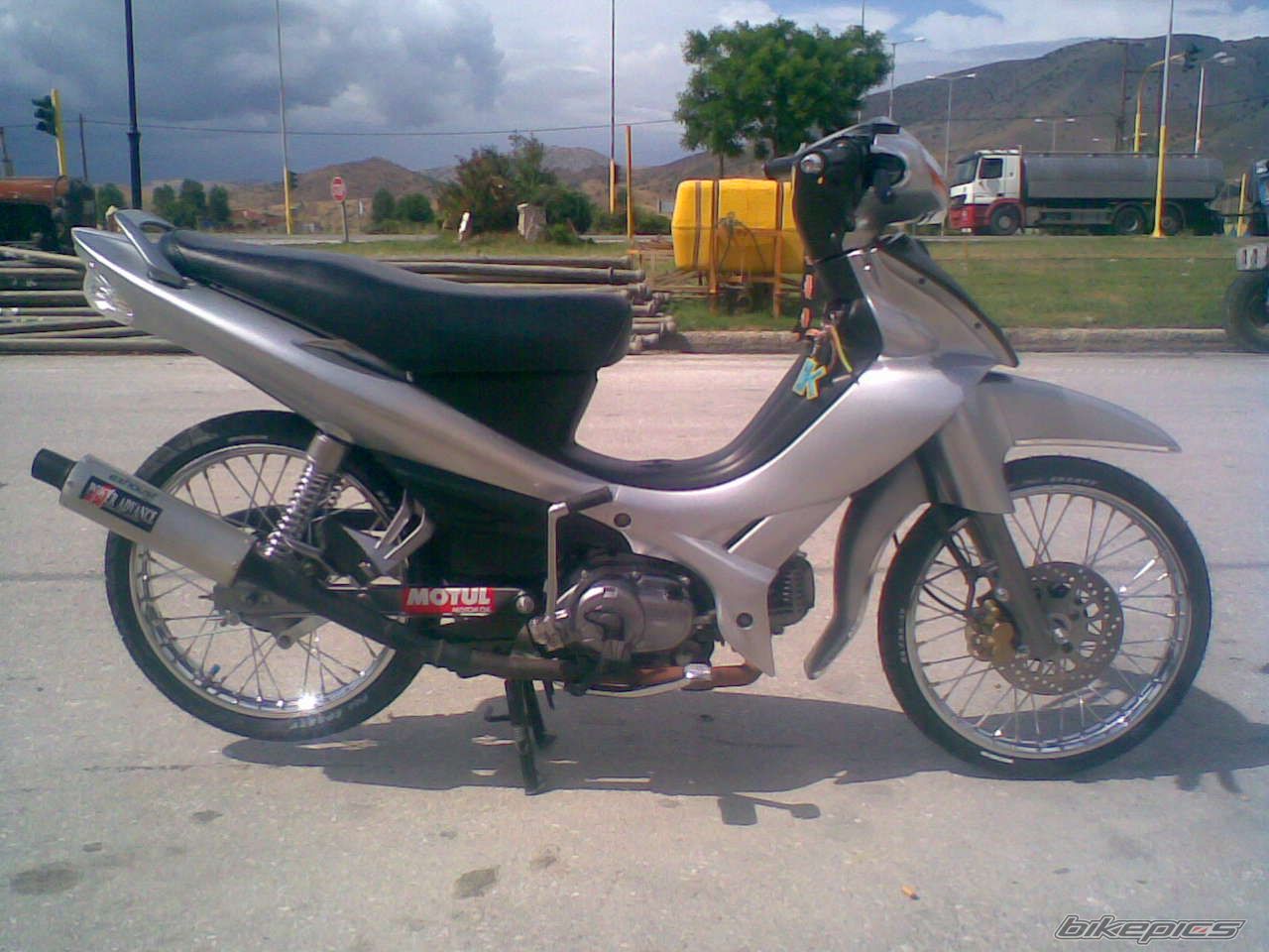 Photo 903335