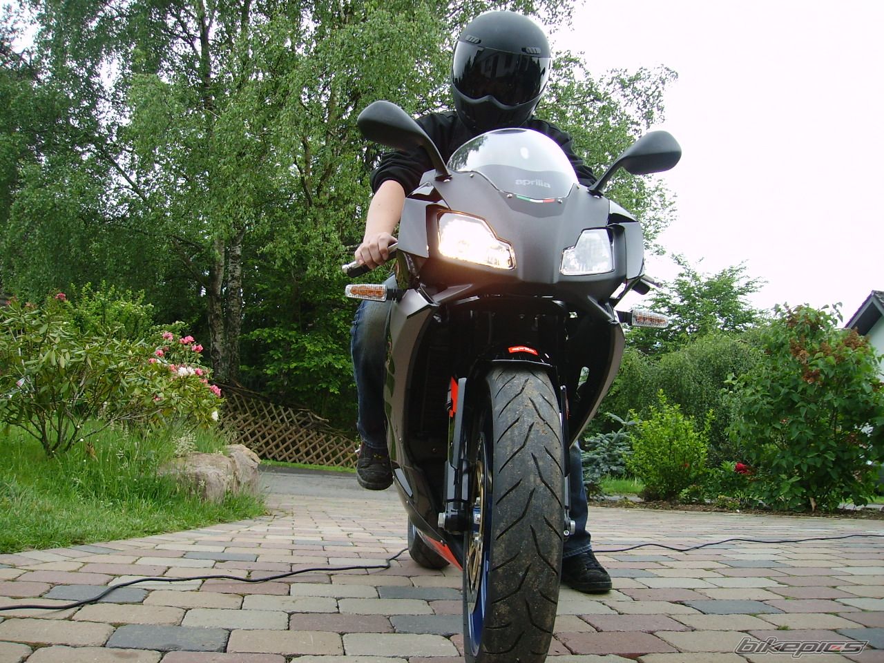 Bike Photo 903880