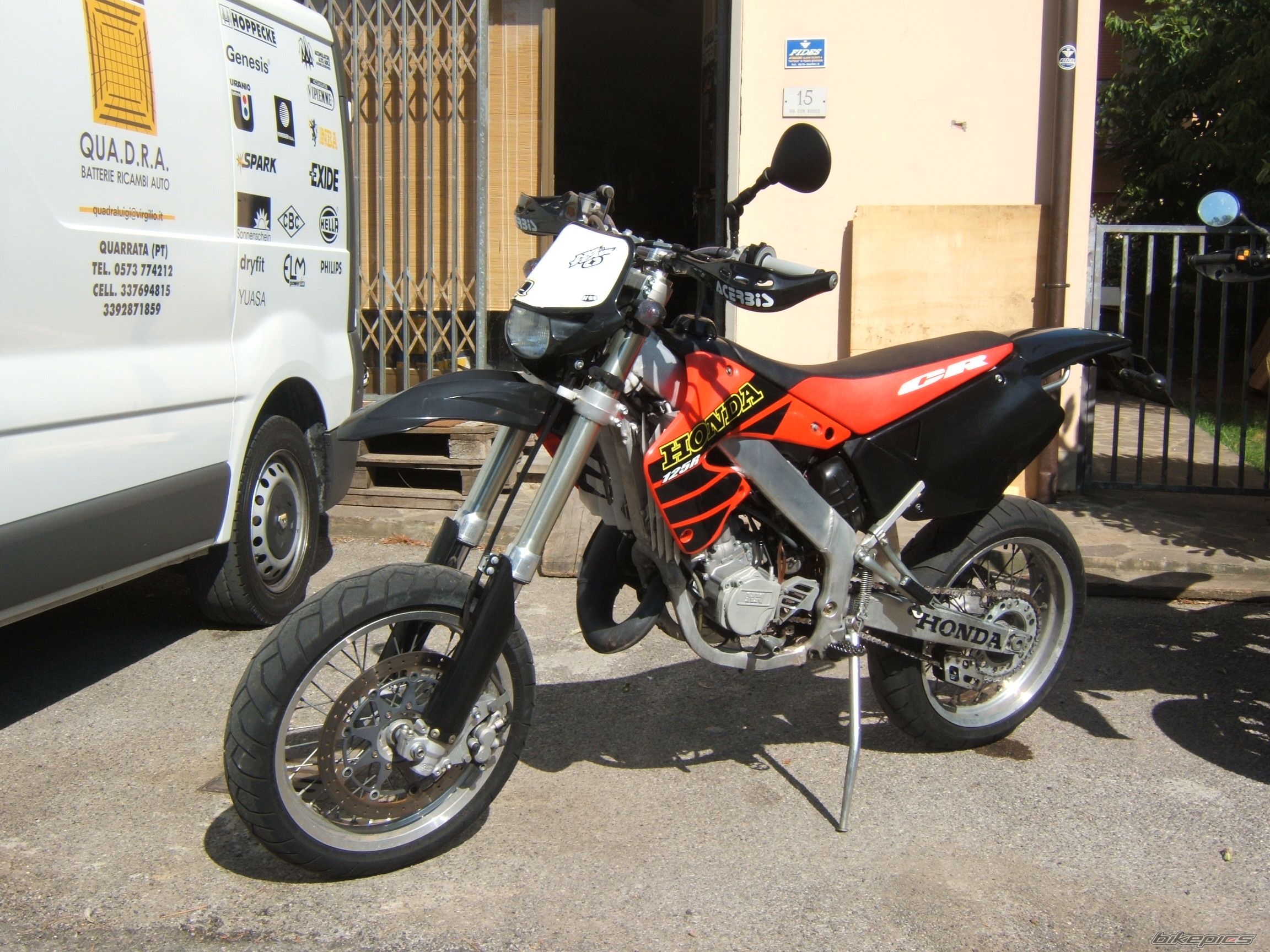 Bike Photo 904947