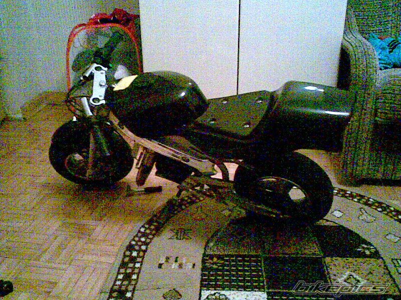 Photo 905057