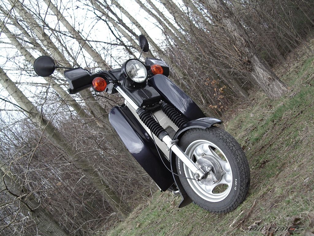 Bike Photo 905181