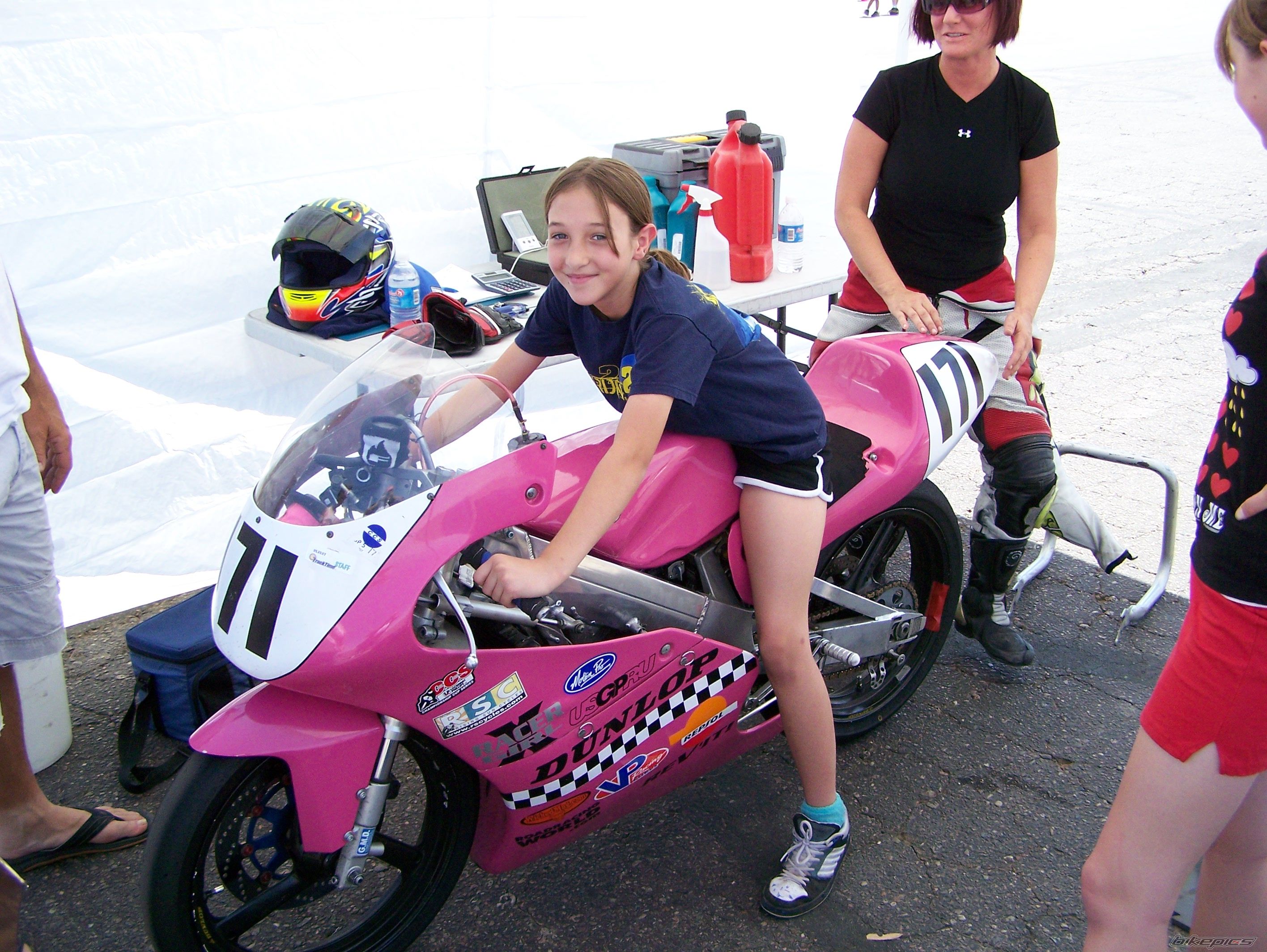 Bike Photo 905273