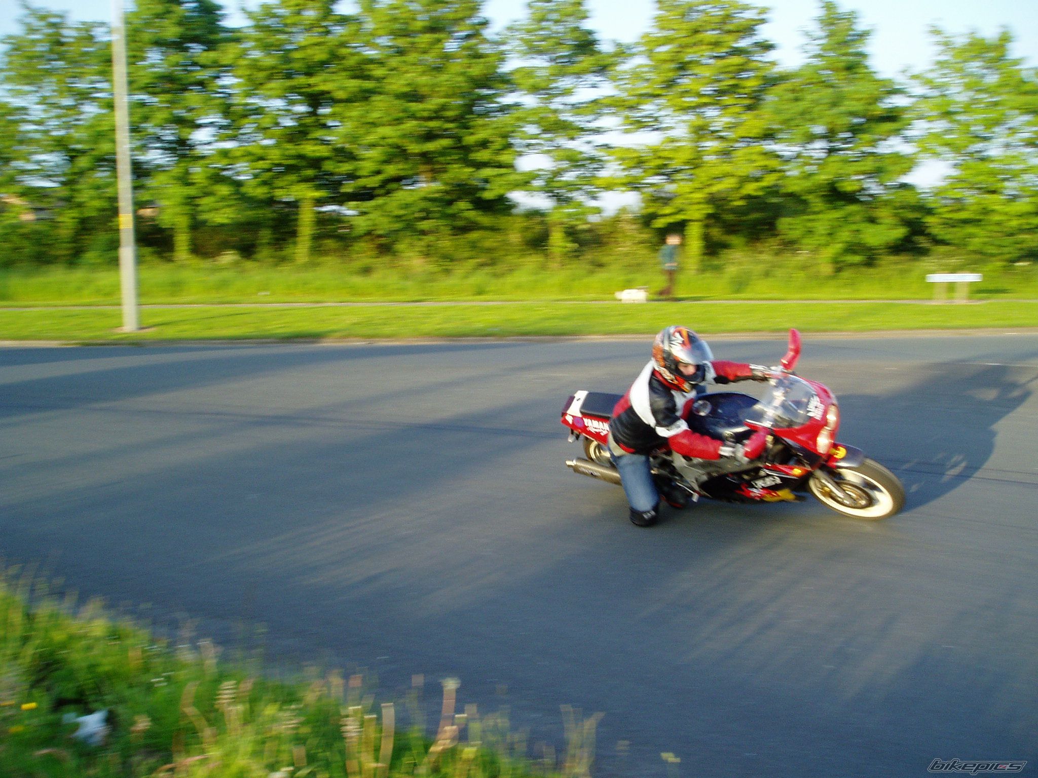 Bike Photo 905280