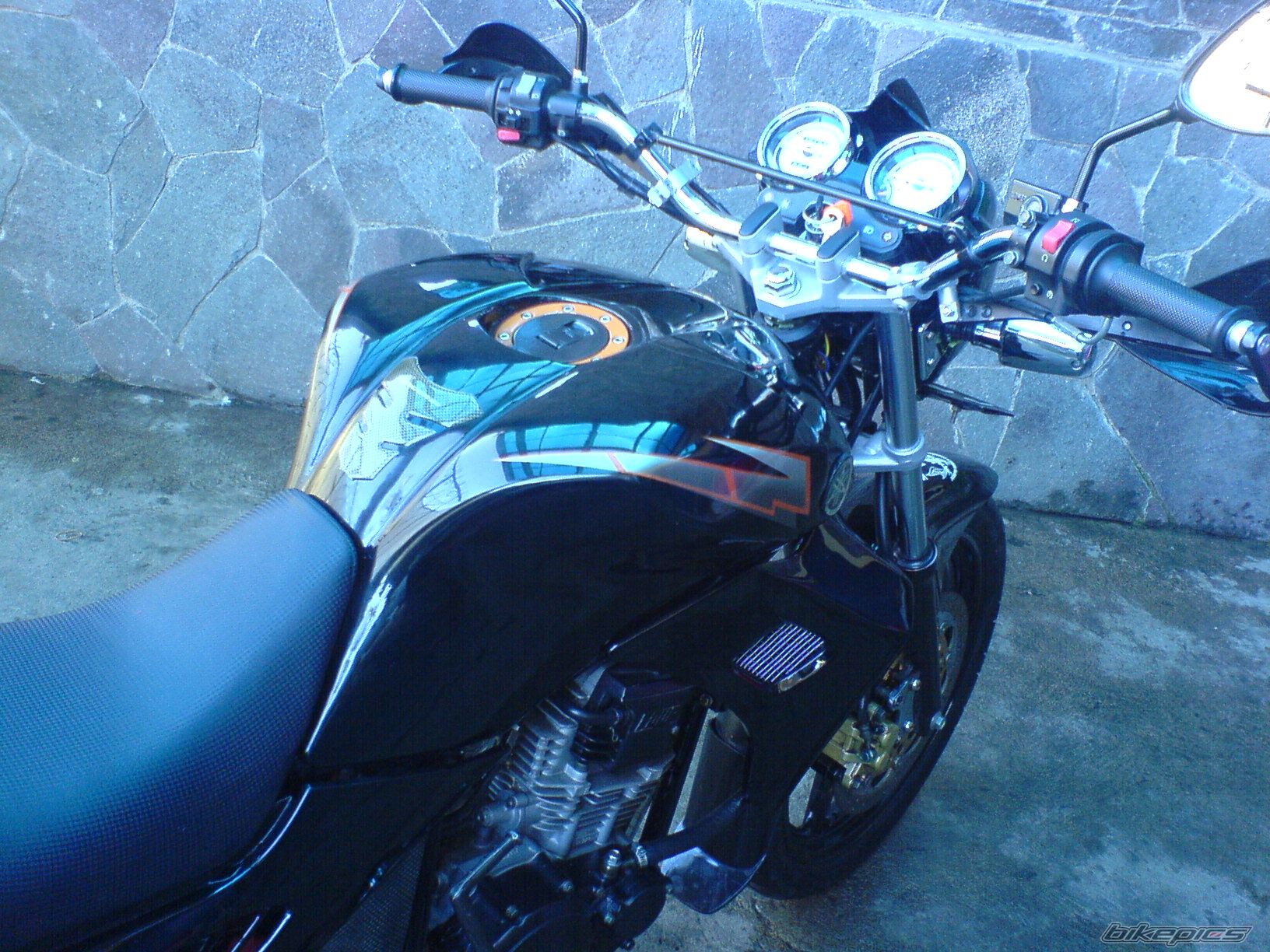 Bike Photo 905429