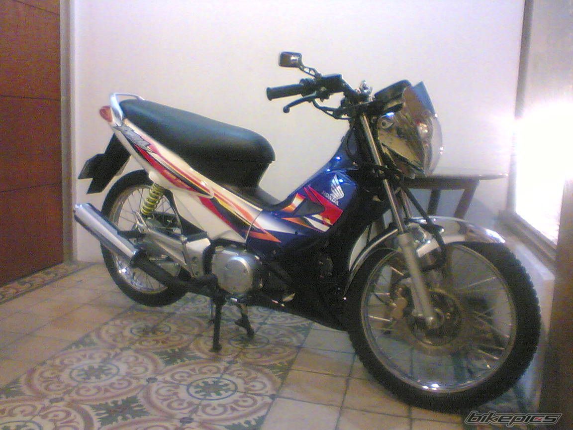 Photo 905622