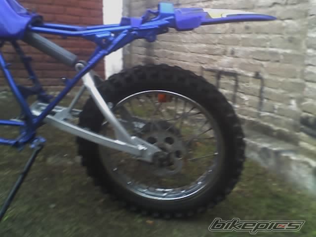 Photo 905669