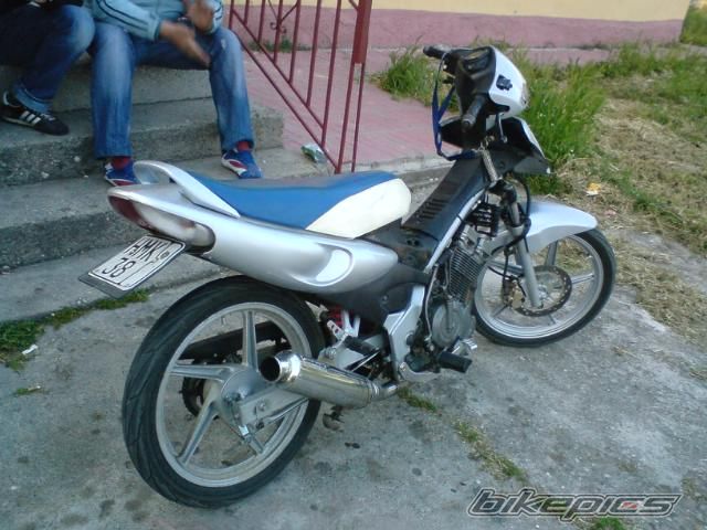 Photo 905698