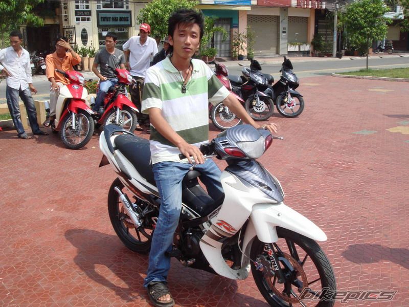 Bike Photo 905778