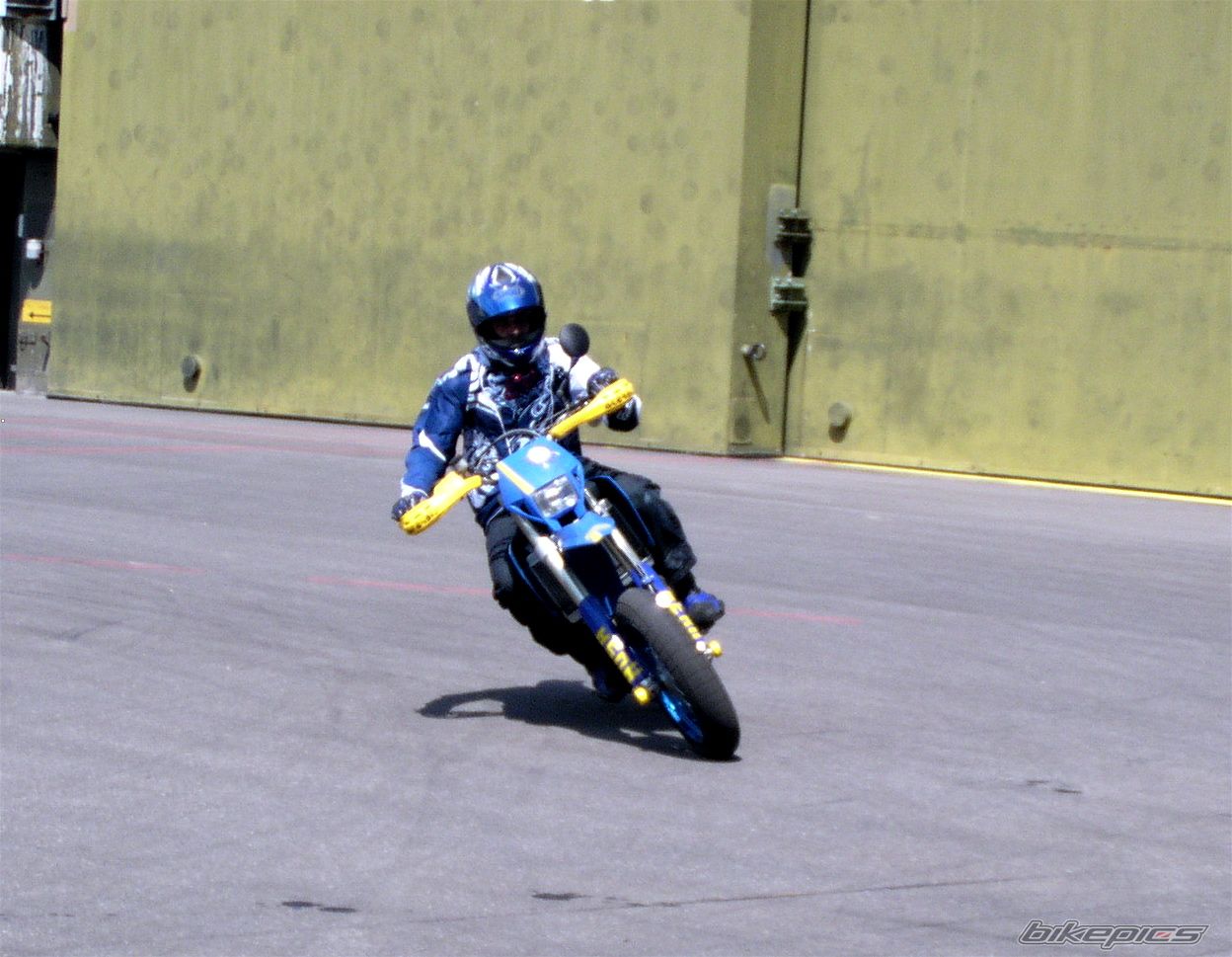 Bike Photo 905822