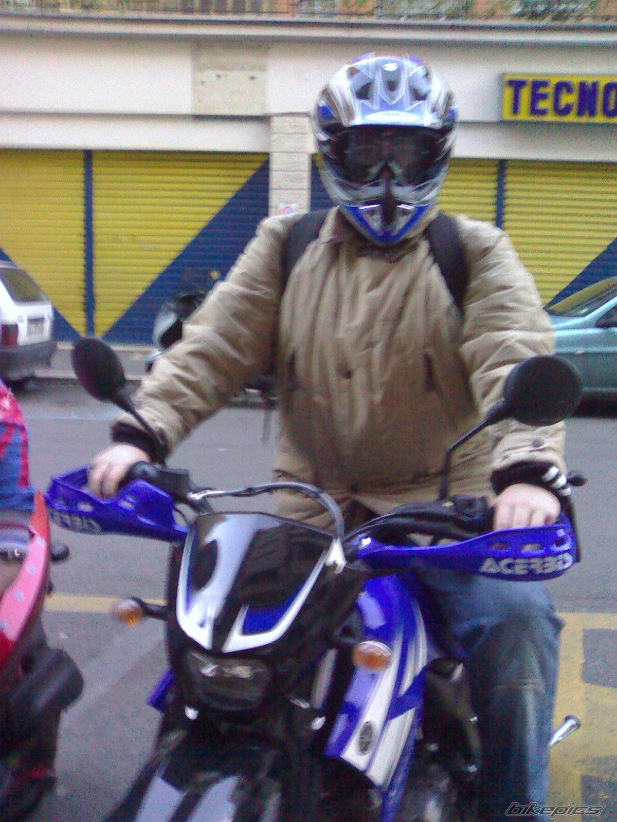 Bike Photo 905882