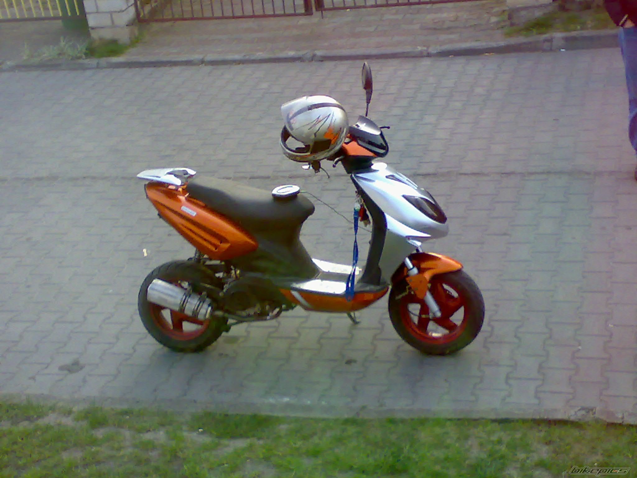 Photo 906135