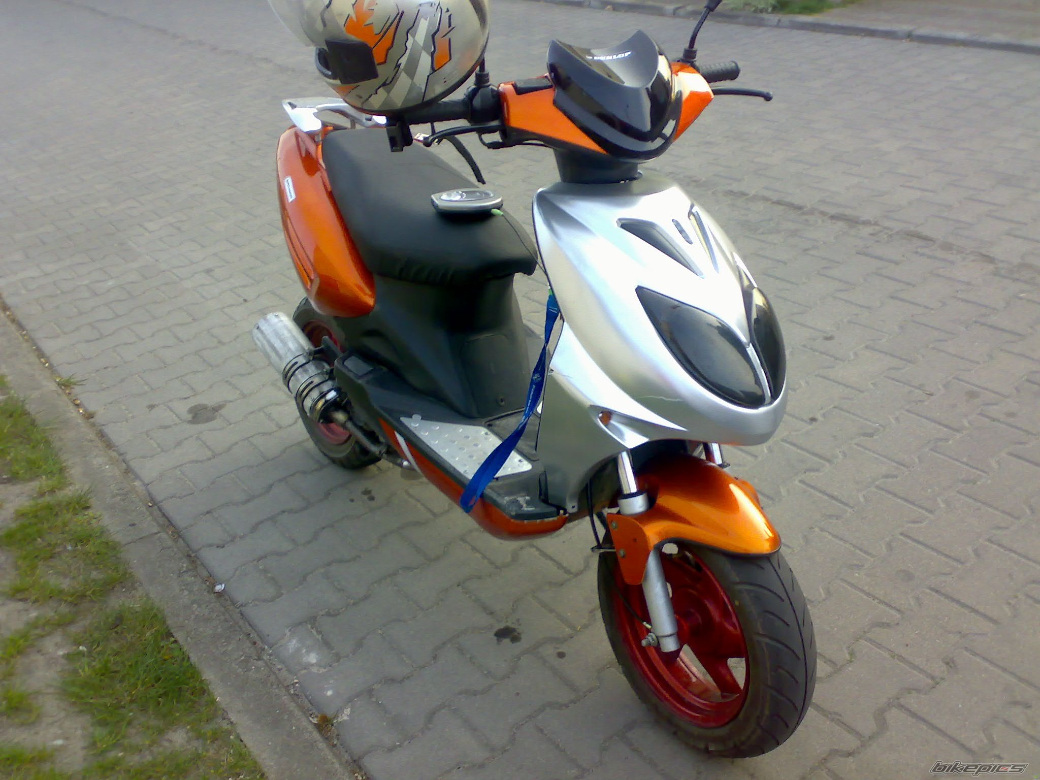 Bike Photo 906137