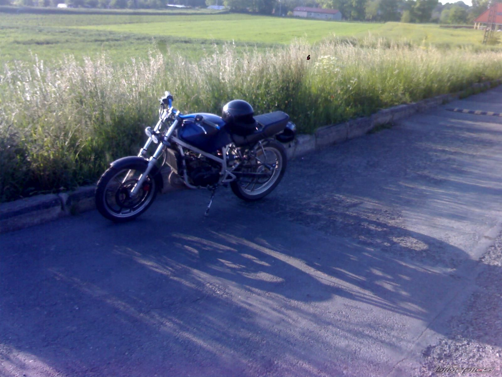 Bike Photo 906165