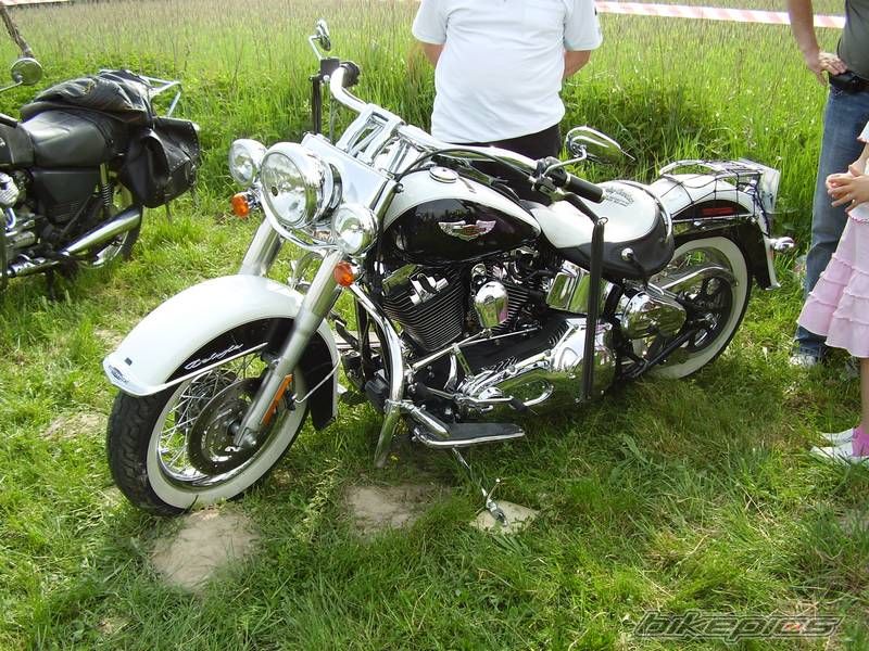 Bike Photo 906222