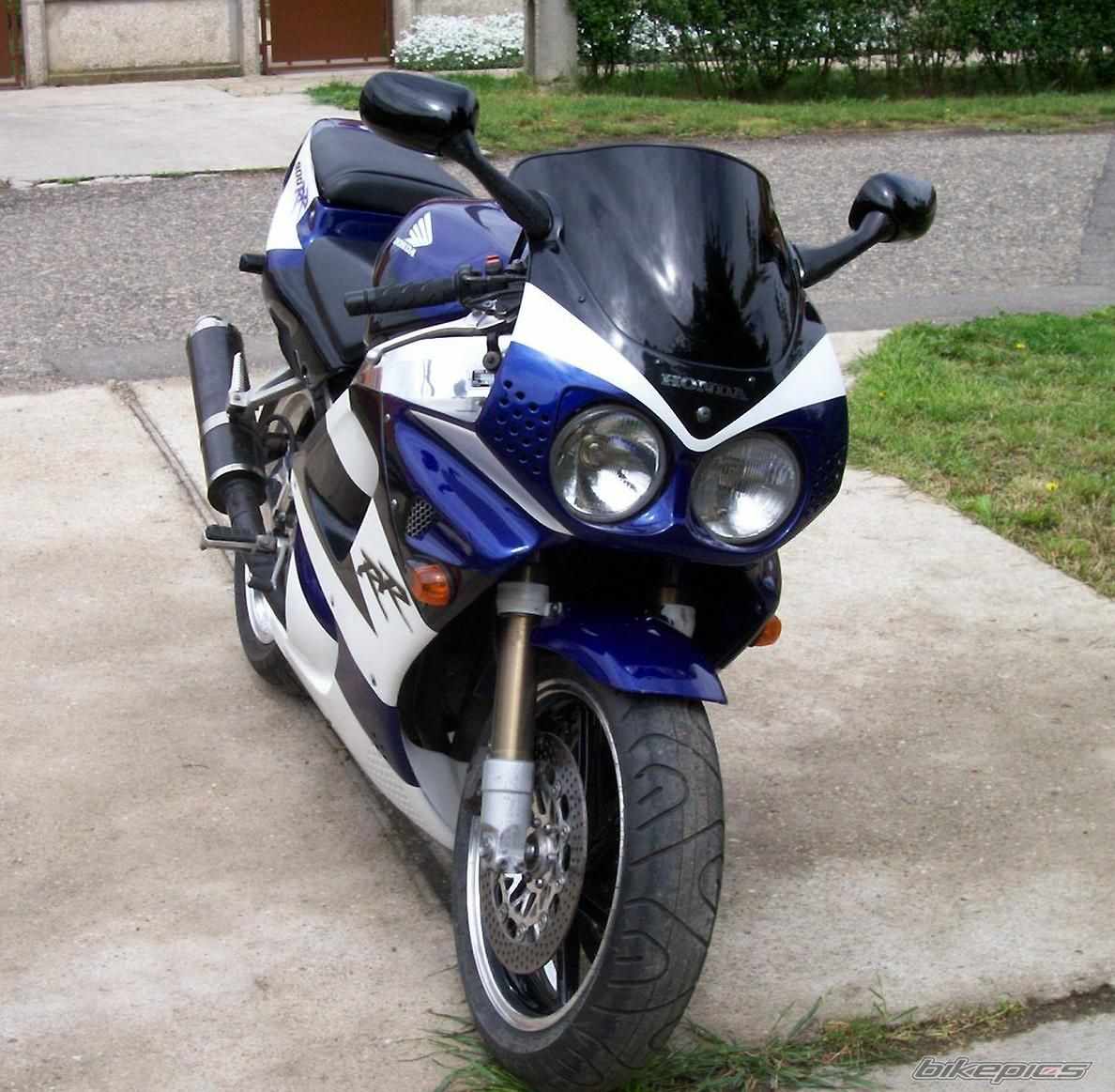 Bike Photo 906409
