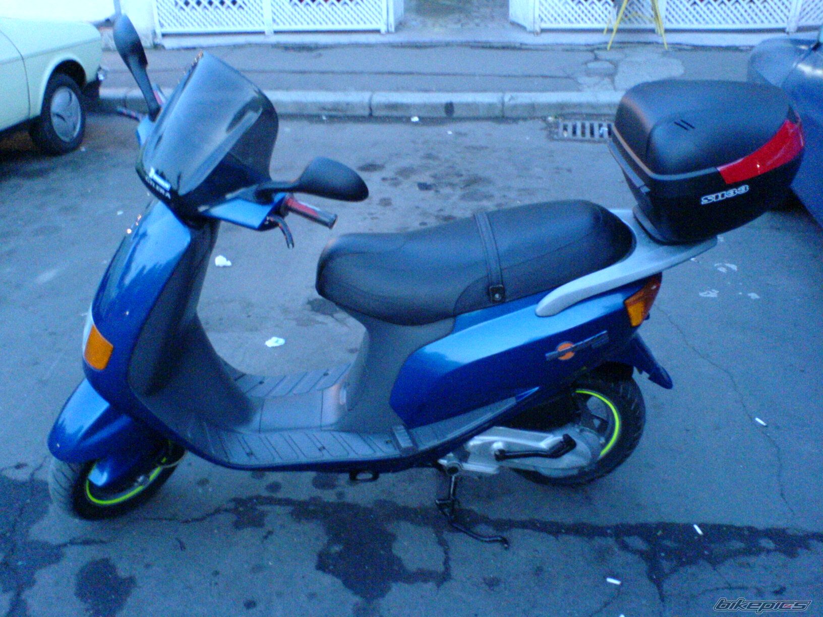 Photo 906642