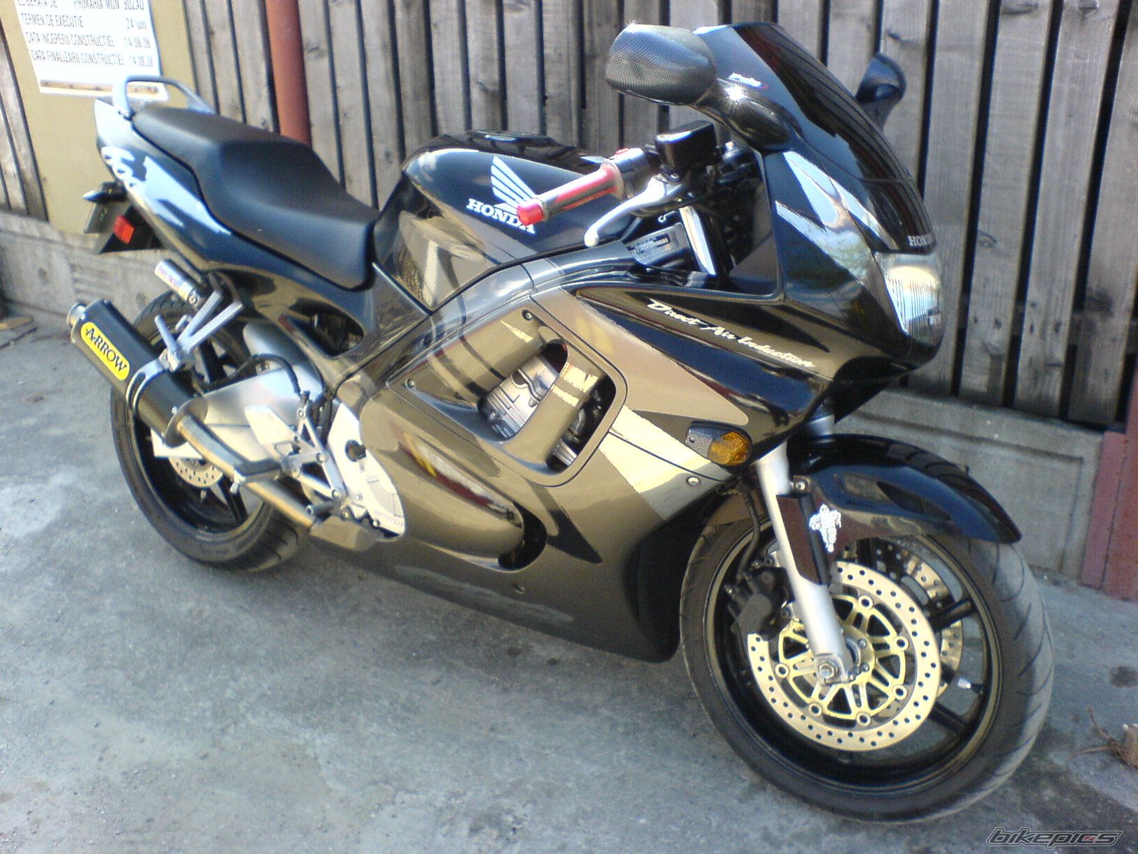Bike Photo 906644