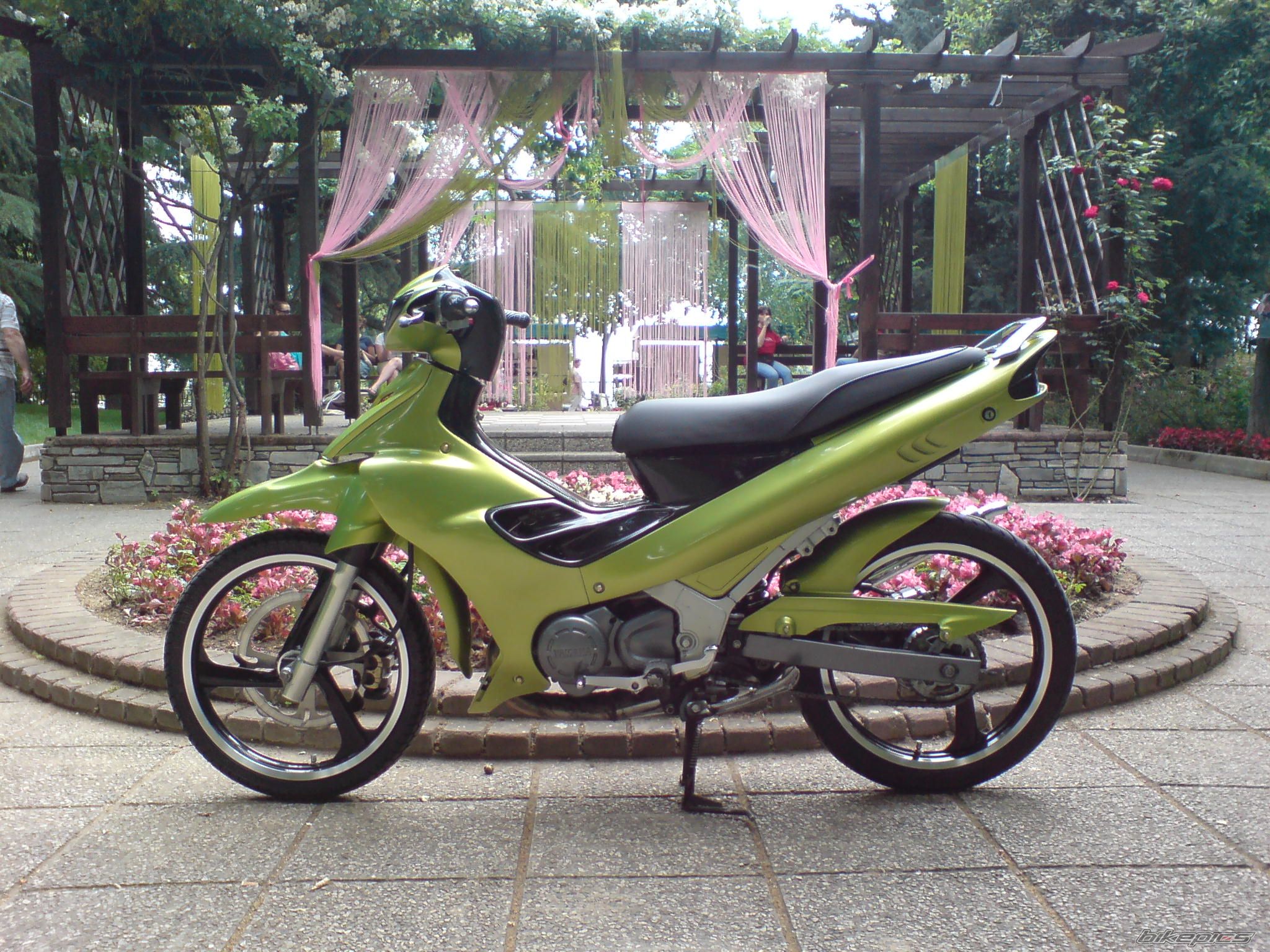 Bike Photo 906813