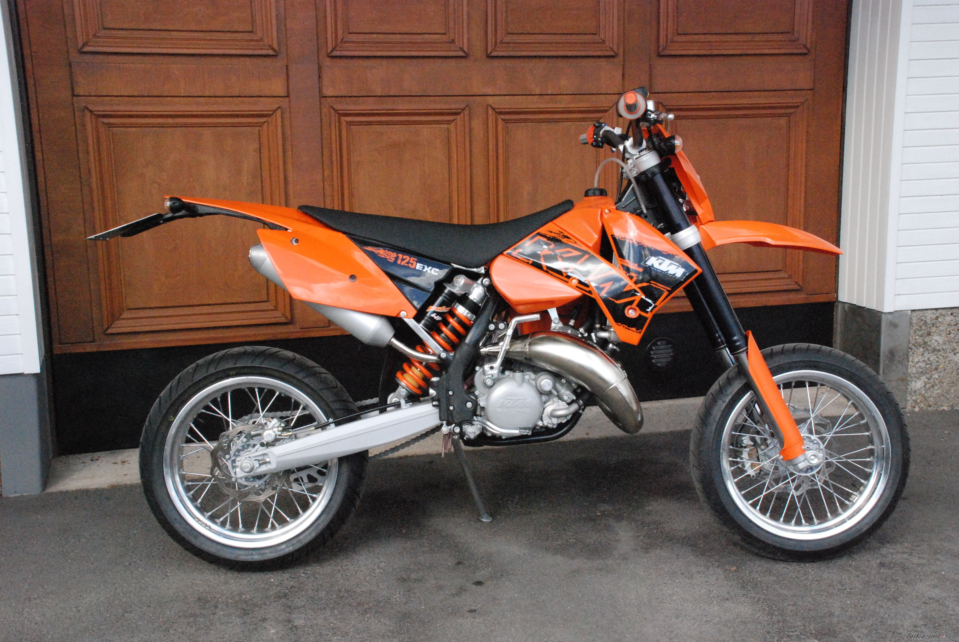 Bike Photo 907013
