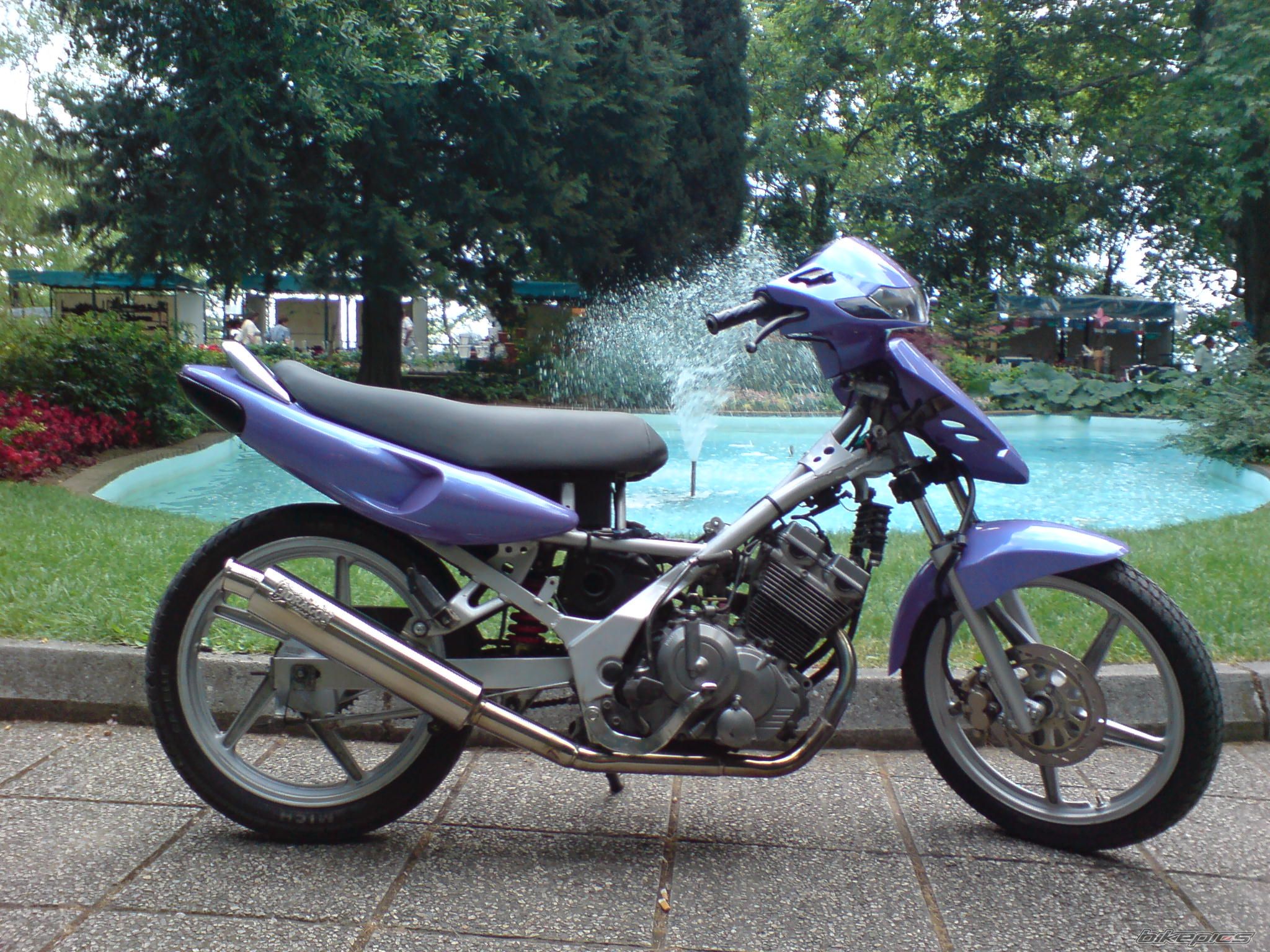 Bike Photo 907354
