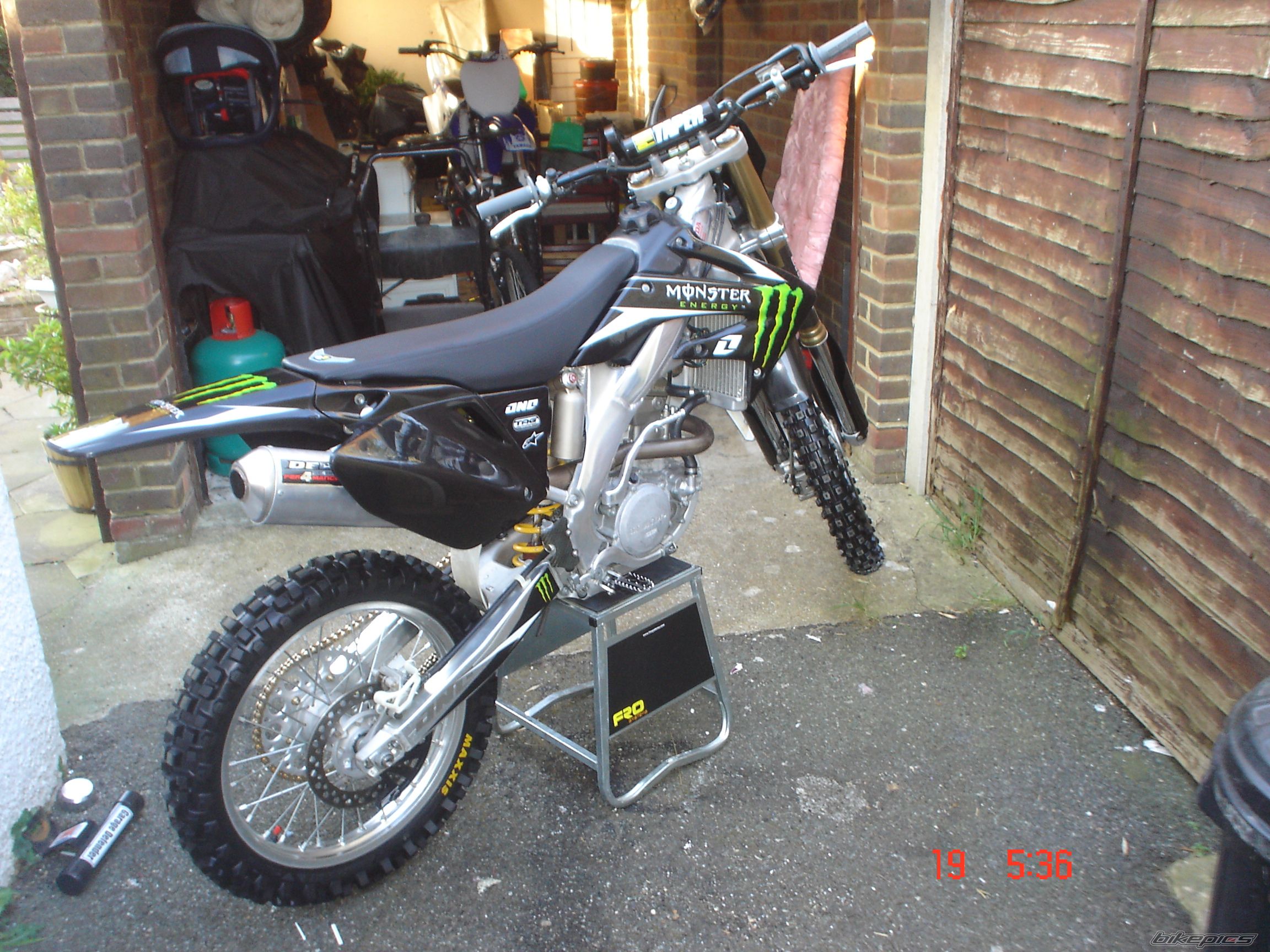 Photo 907423