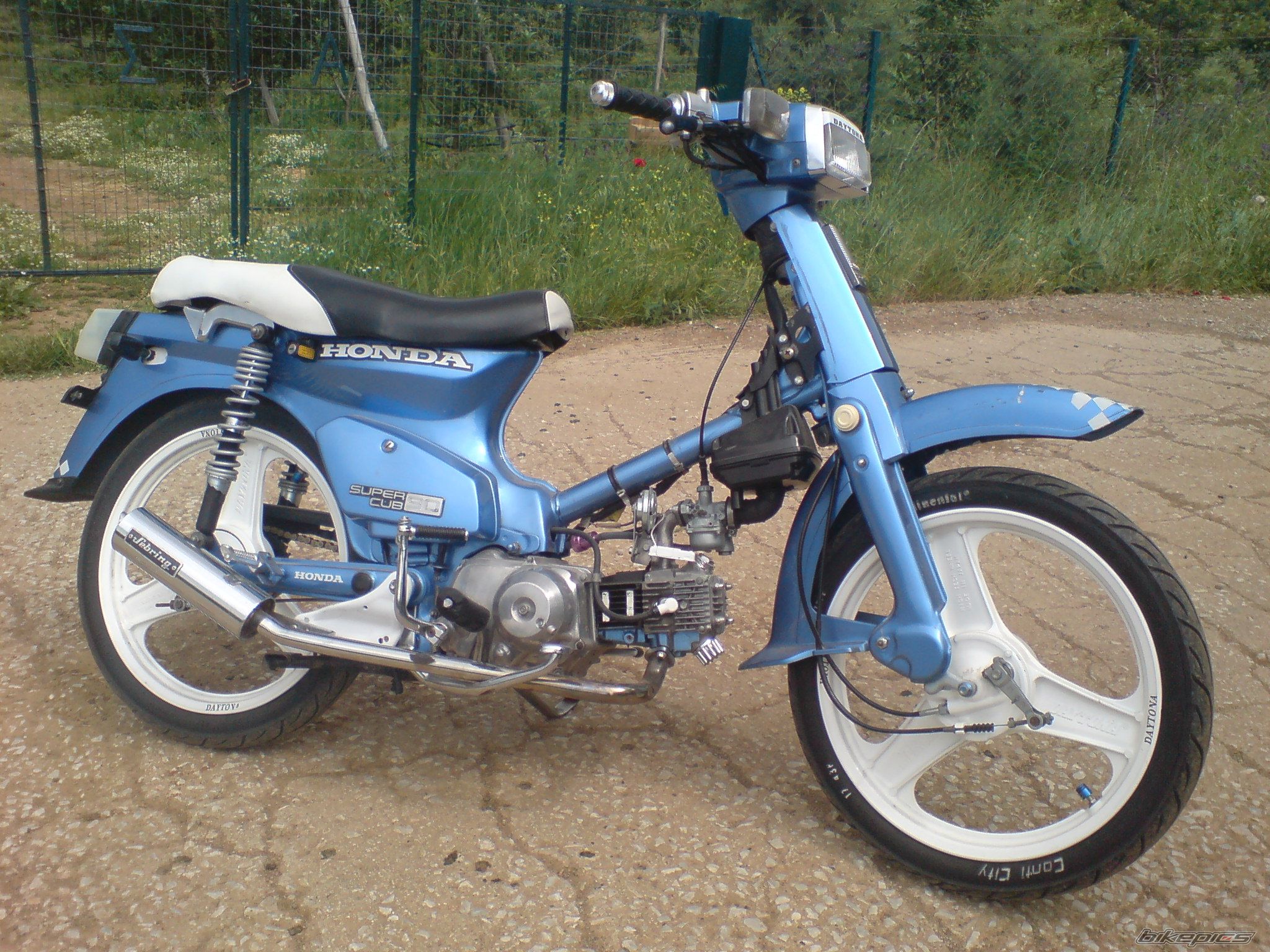 Bike Photo 907862