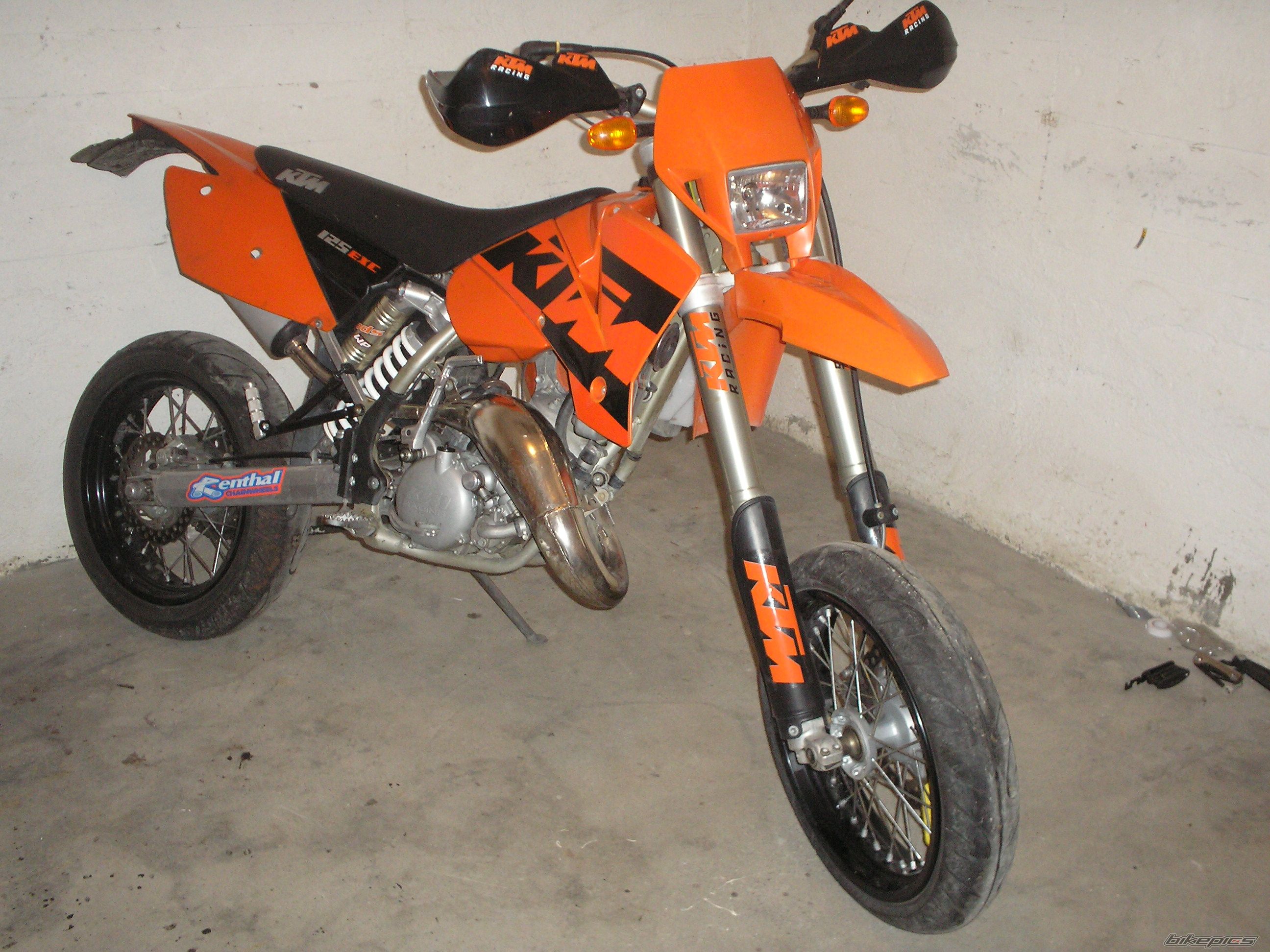 Photo 907901