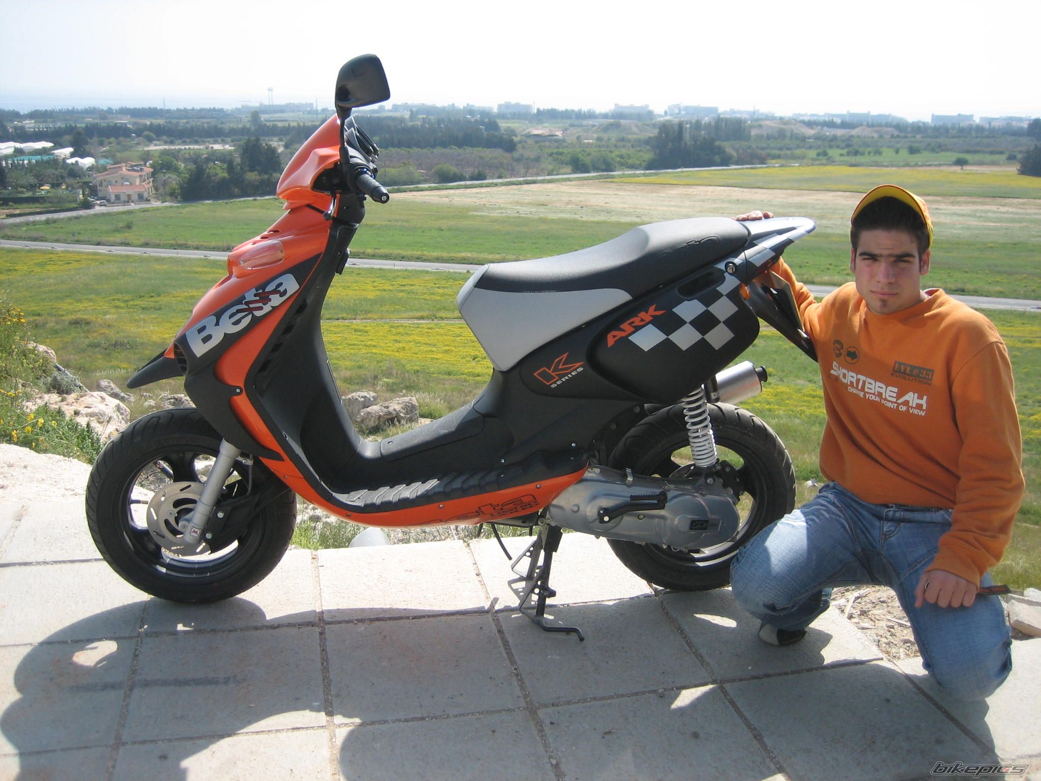 Bike Photo 907938